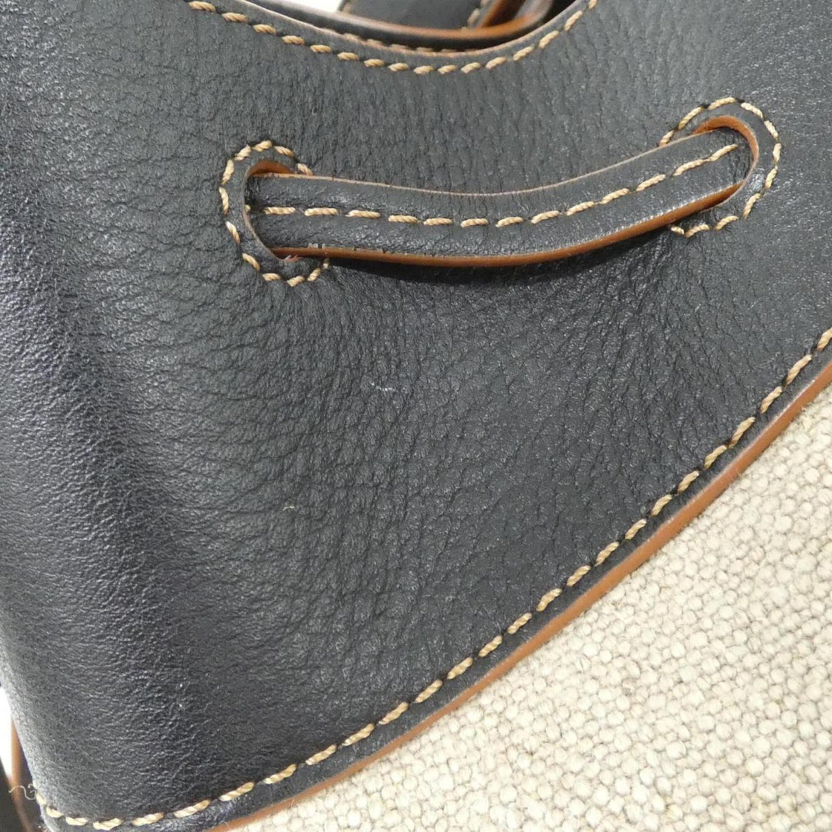 Loewe Beige Black Linen Leather Shoulder Bag (Pre-Owned)