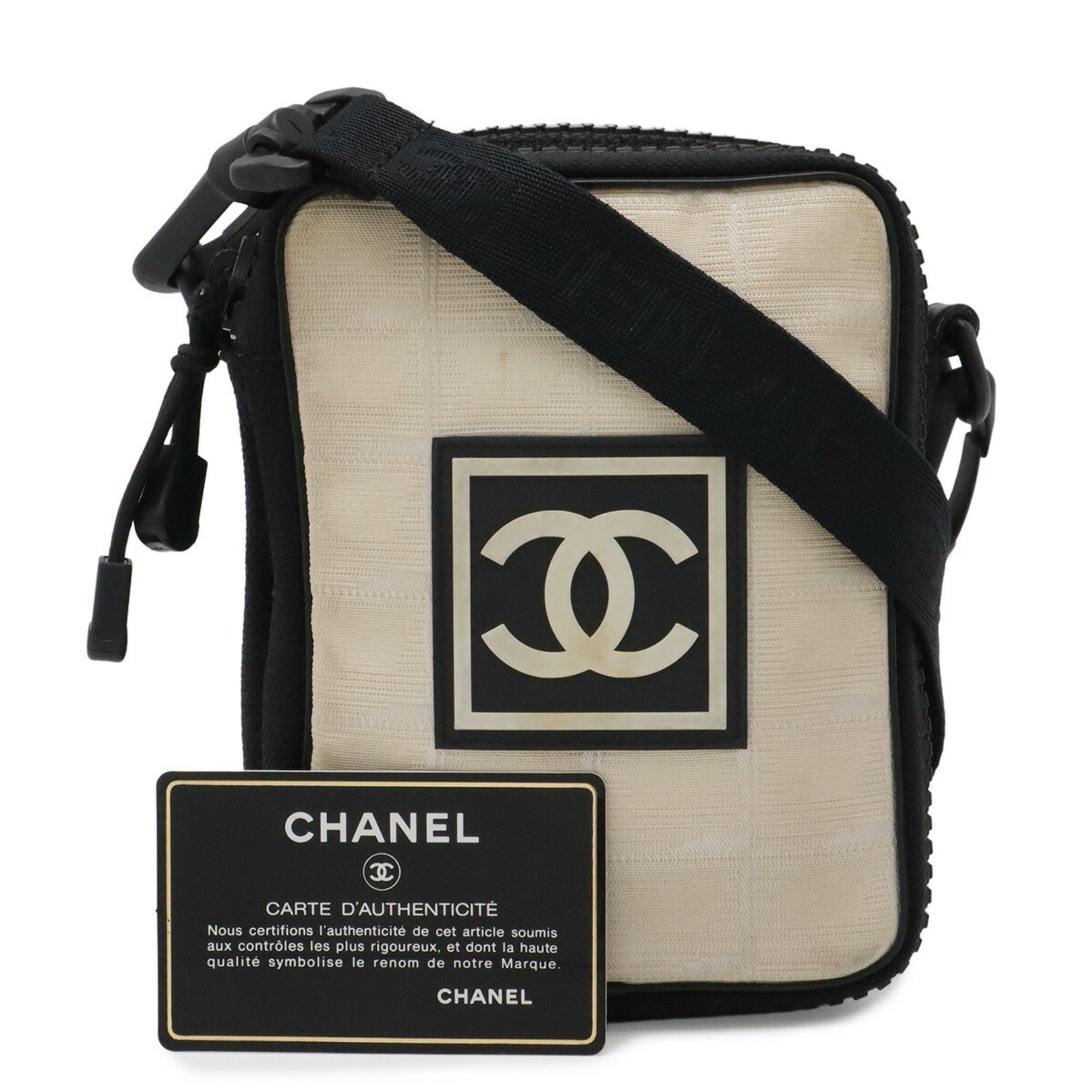 Chanel Black Ivory Nylon Jacquard Shoulder Bag (Pre-Owned)