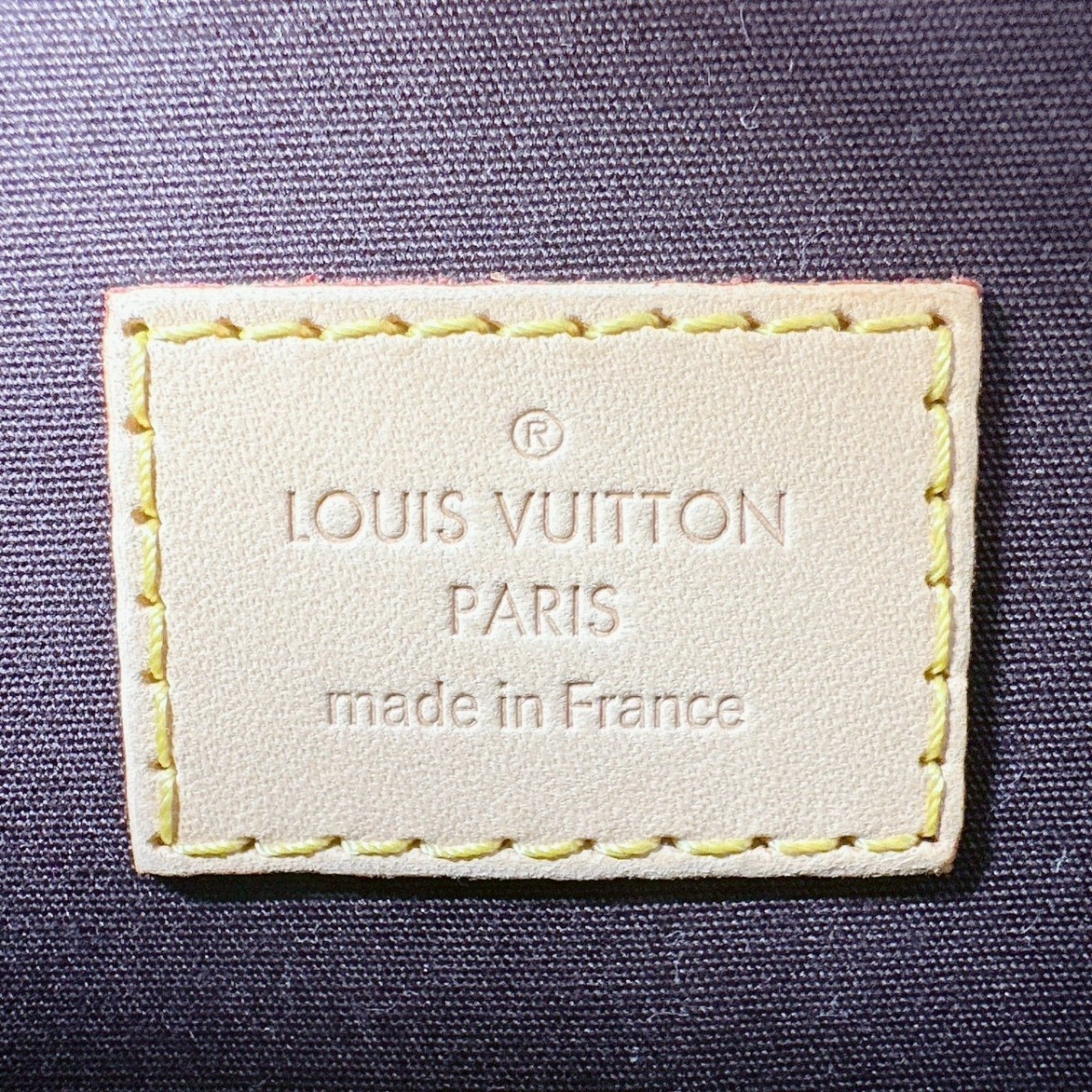 Louis Vuitton Red Color Wine Monogram Vernis Handbag (Pre-Owned)