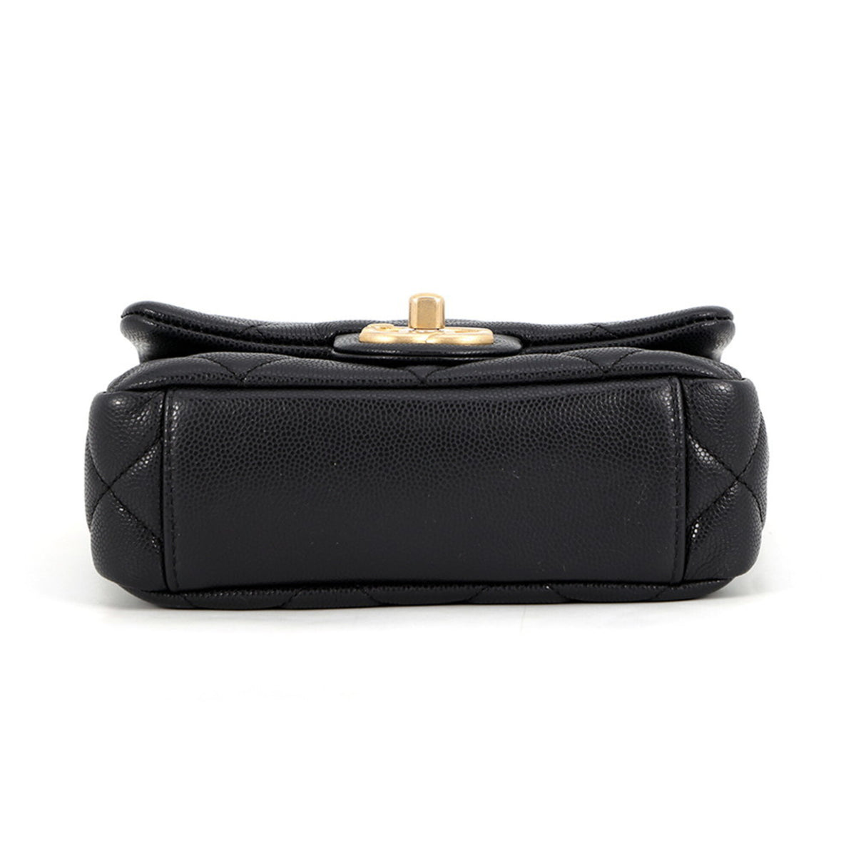 Chanel Matelasse Black Grained Calfskin Shoulder Bag (Pre-Owned)