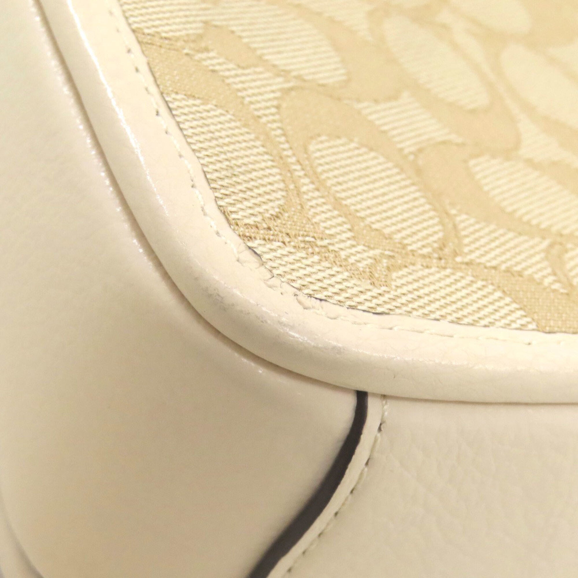Coach Beige Canvas Shoulder Bag (Pre-Owned)