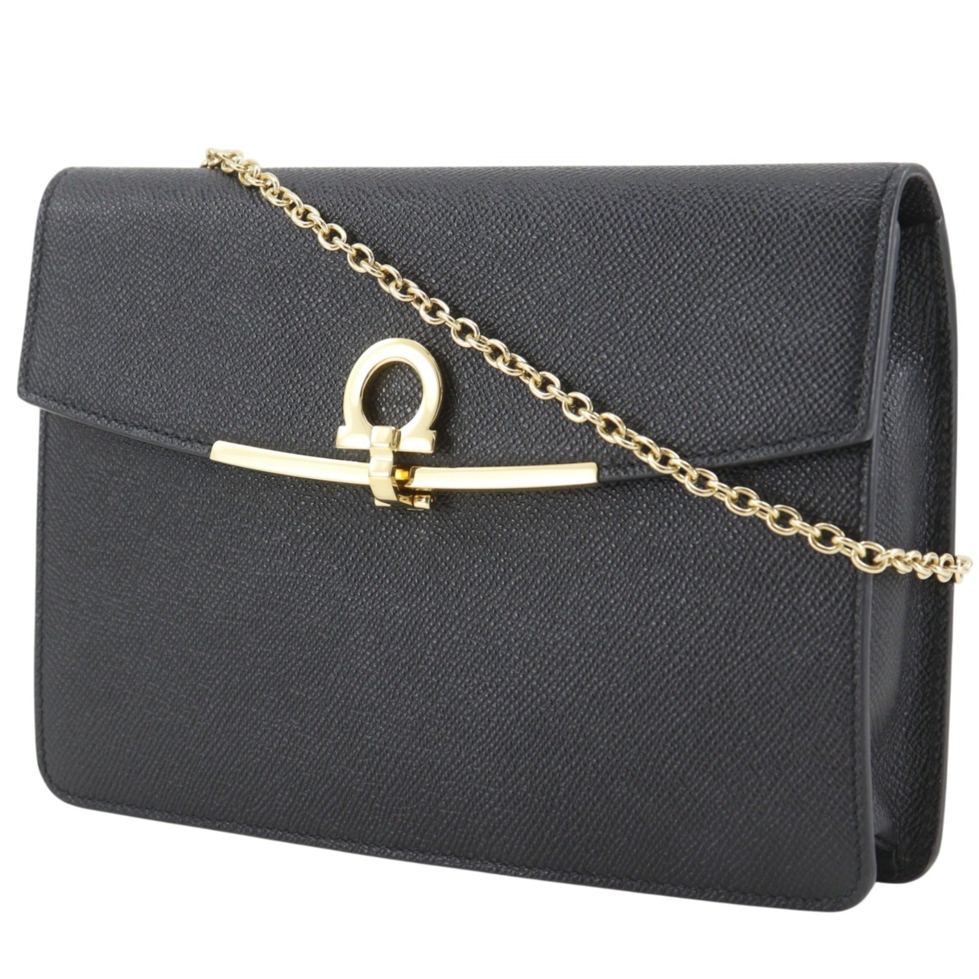 Salvatore Ferragamo Black Leather Shoulder Bag (Pre-Owned)
