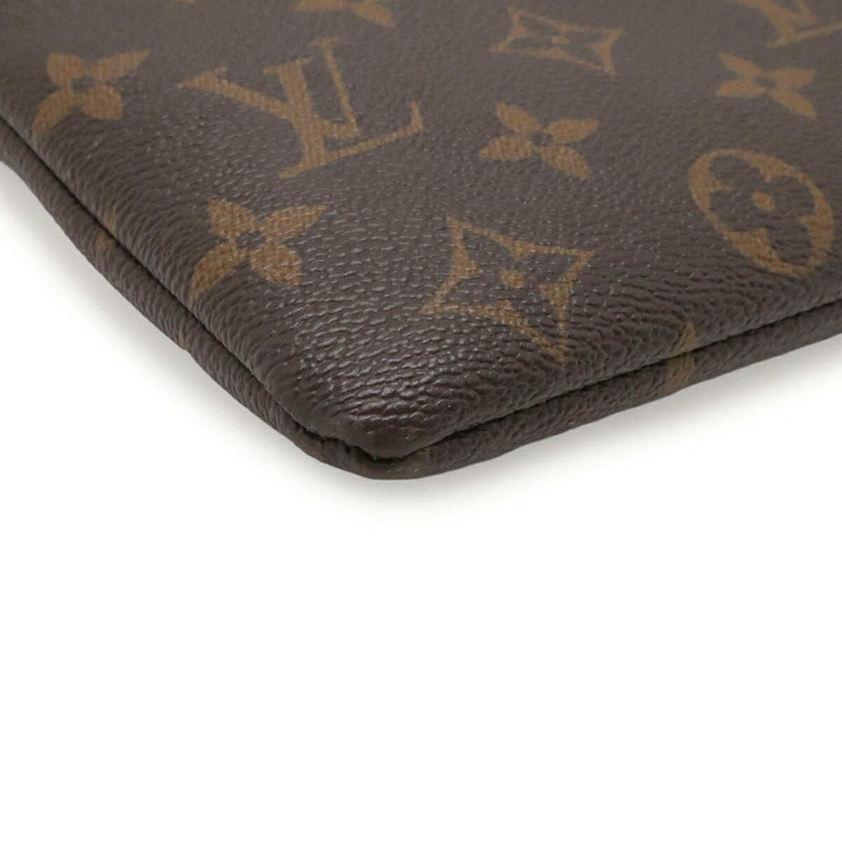 Louis Vuitton Beige Monogram Clutch Bag Pouch (Pre-Owned)