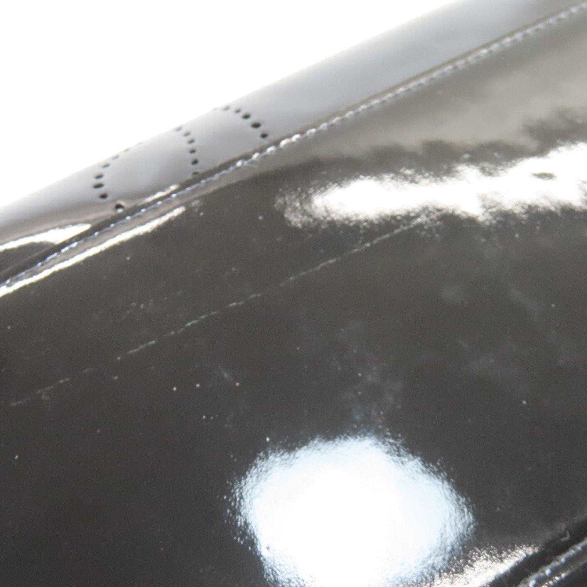 Chanel Camellia Black Leather Shoulder Bag (Pre-Owned)