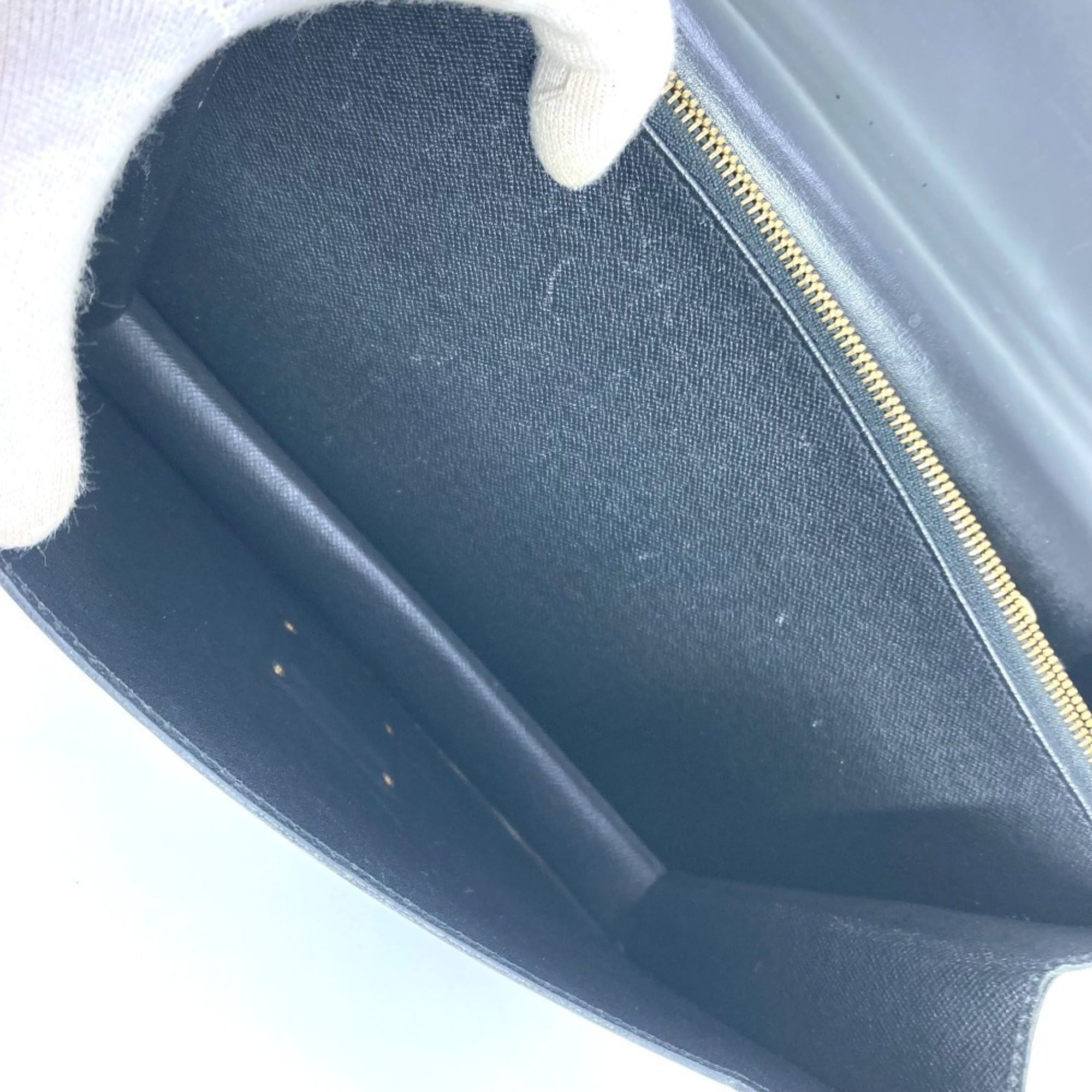 Louis Vuitton Black Noir Epi Leather Handbag (Pre-Owned)