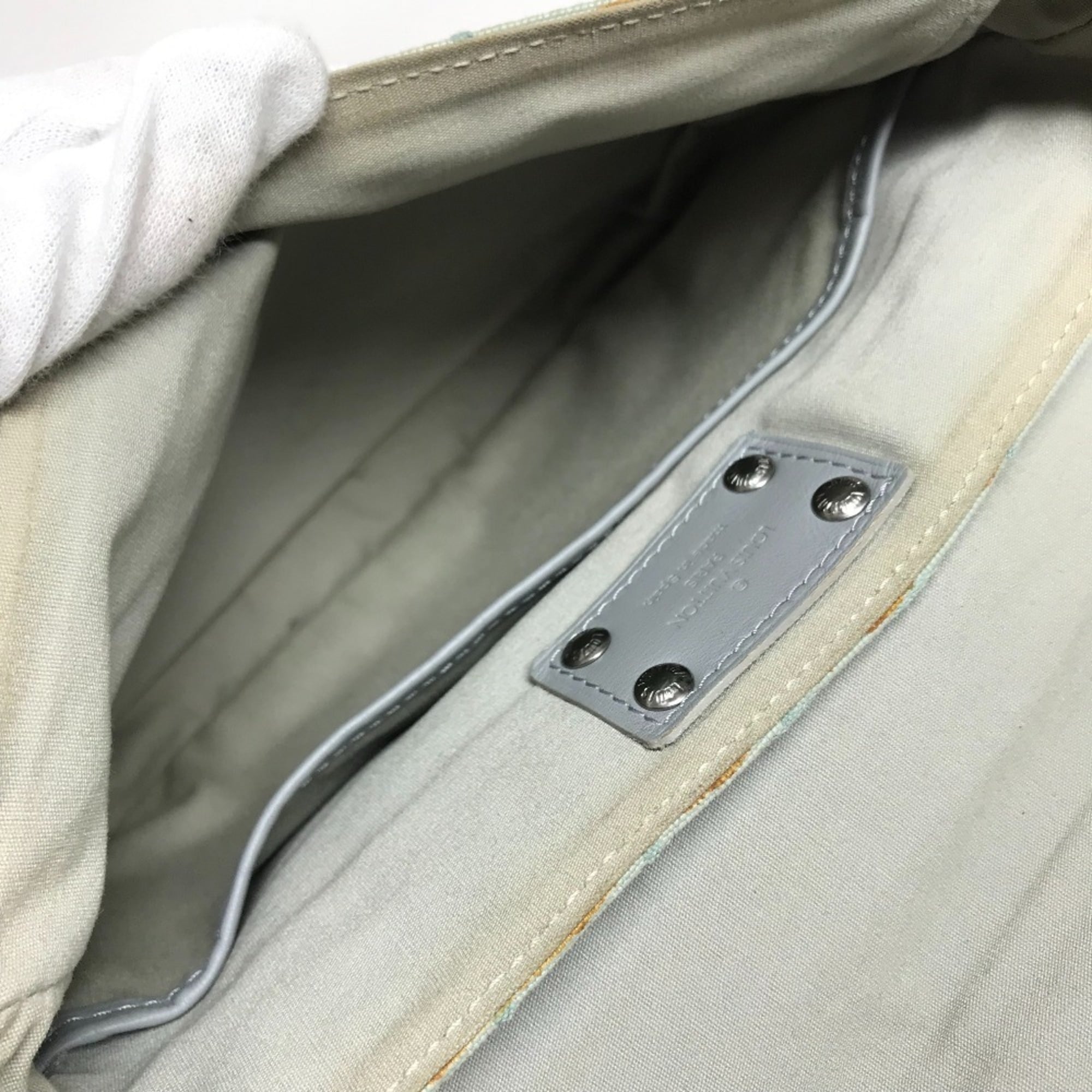 Louis Vuitton Gray Monogram Monogram Mini Pochette Shoulder Bag (Pre-Owned)
