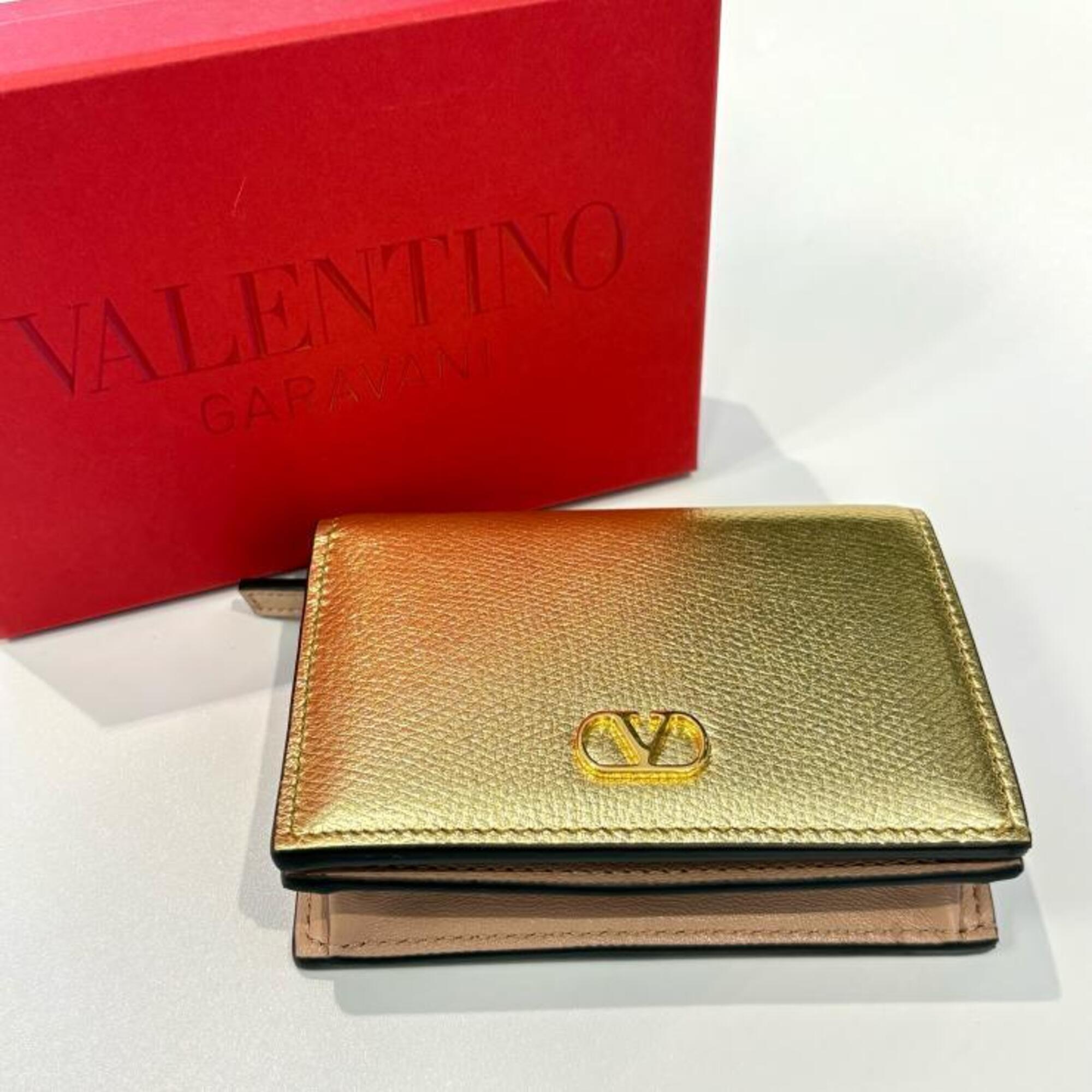 Valentino Beige Leather Wallet (Bi-Fold) (Pre-Owned)