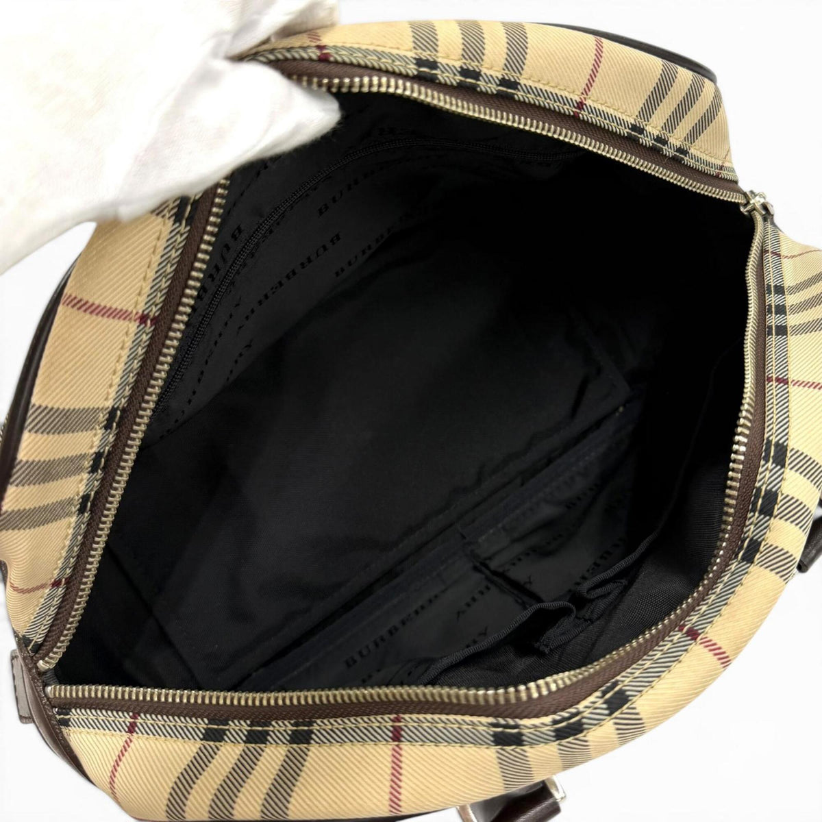 Burberry Beige Brown Leather Handbag (Pre-Owned)