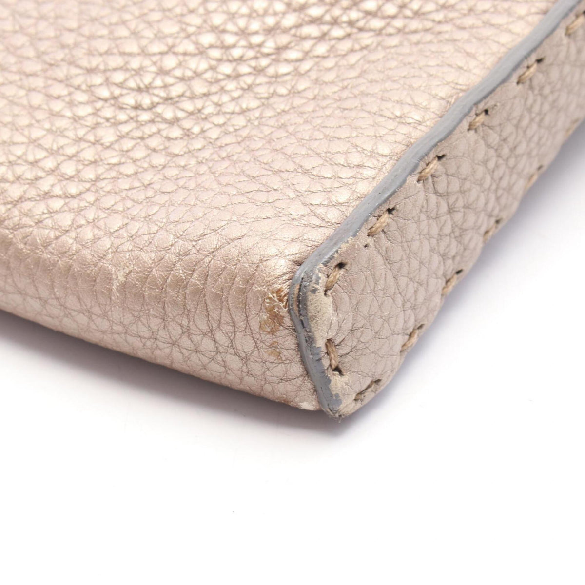 Fendi Beige Leather Handbag Shoulder Bag (Pre-Owned)