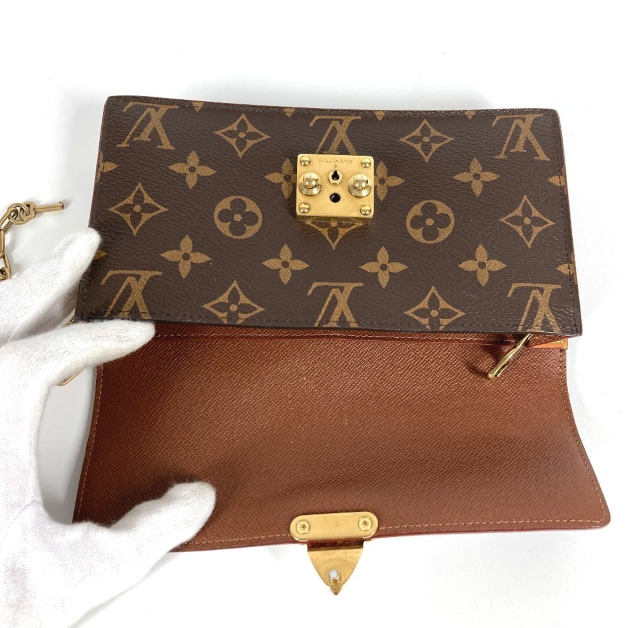 Louis Vuitton Brown Monogram Monogram Fanny Pack Pouch Shoulder Bag (Pre-Owned)