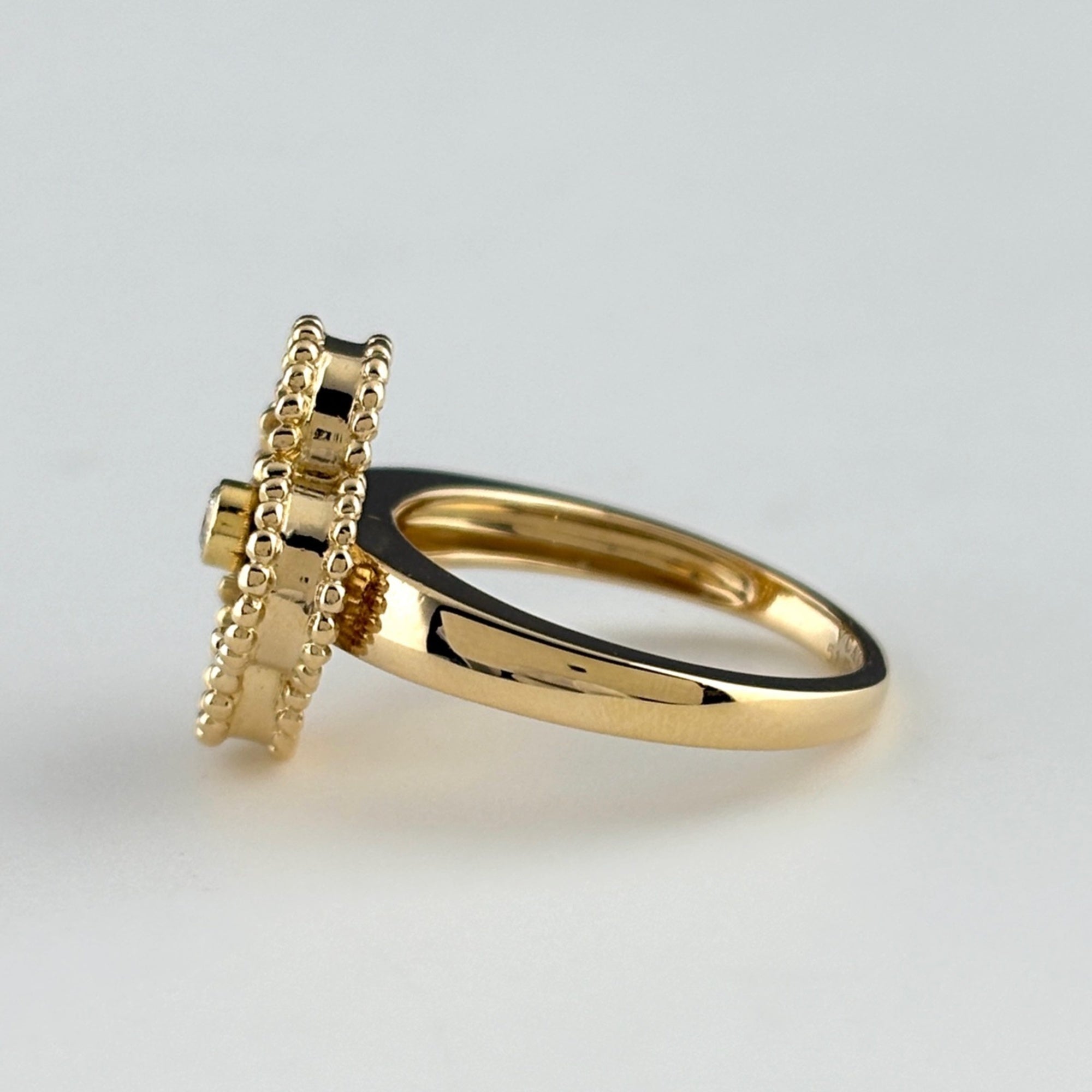 Van Cleef & Arpels Yellow Gold (18K) Band Ring (Pre-Owned)