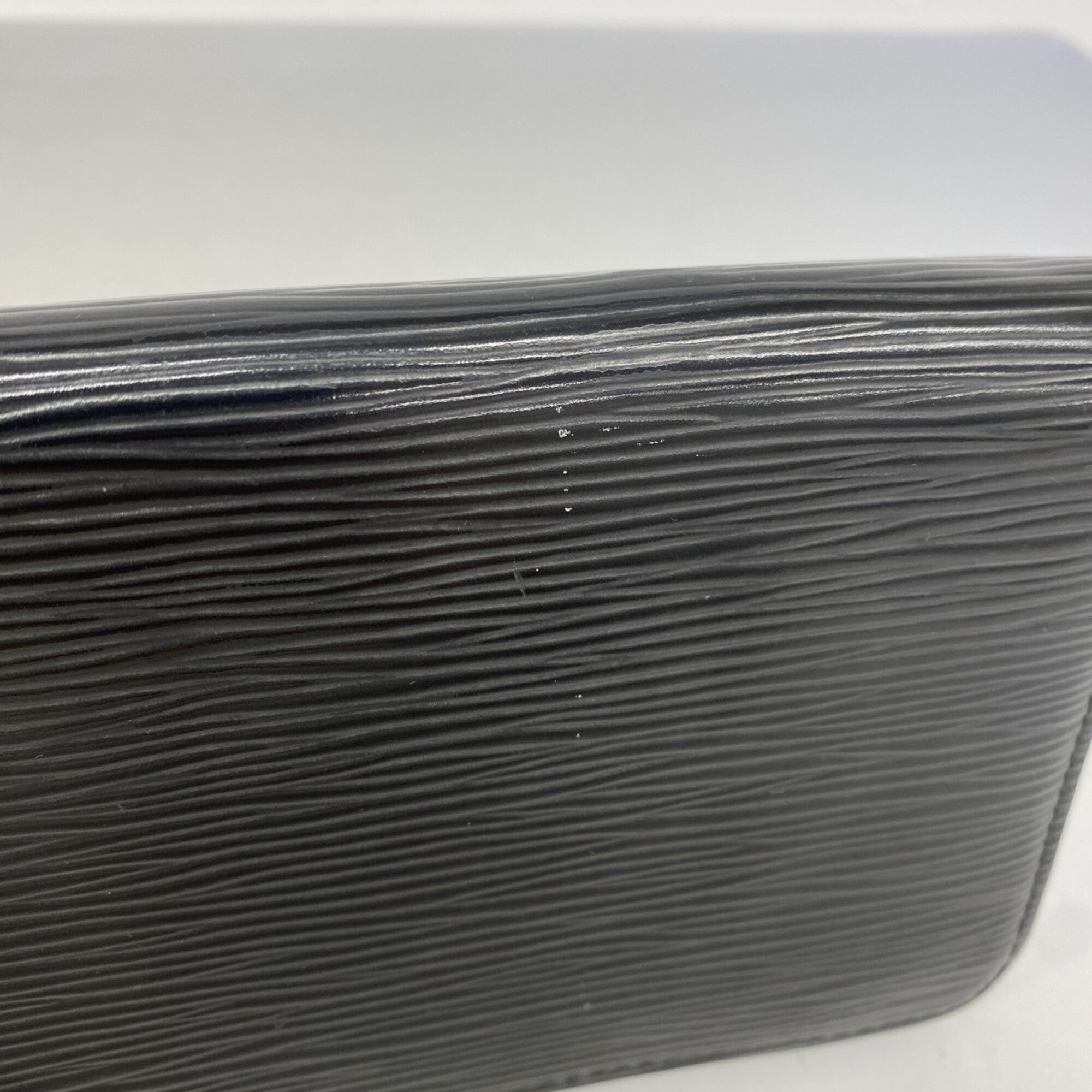 Louis Vuitton Noir Long Wallet (Bi-Fold) (Pre-Owned)