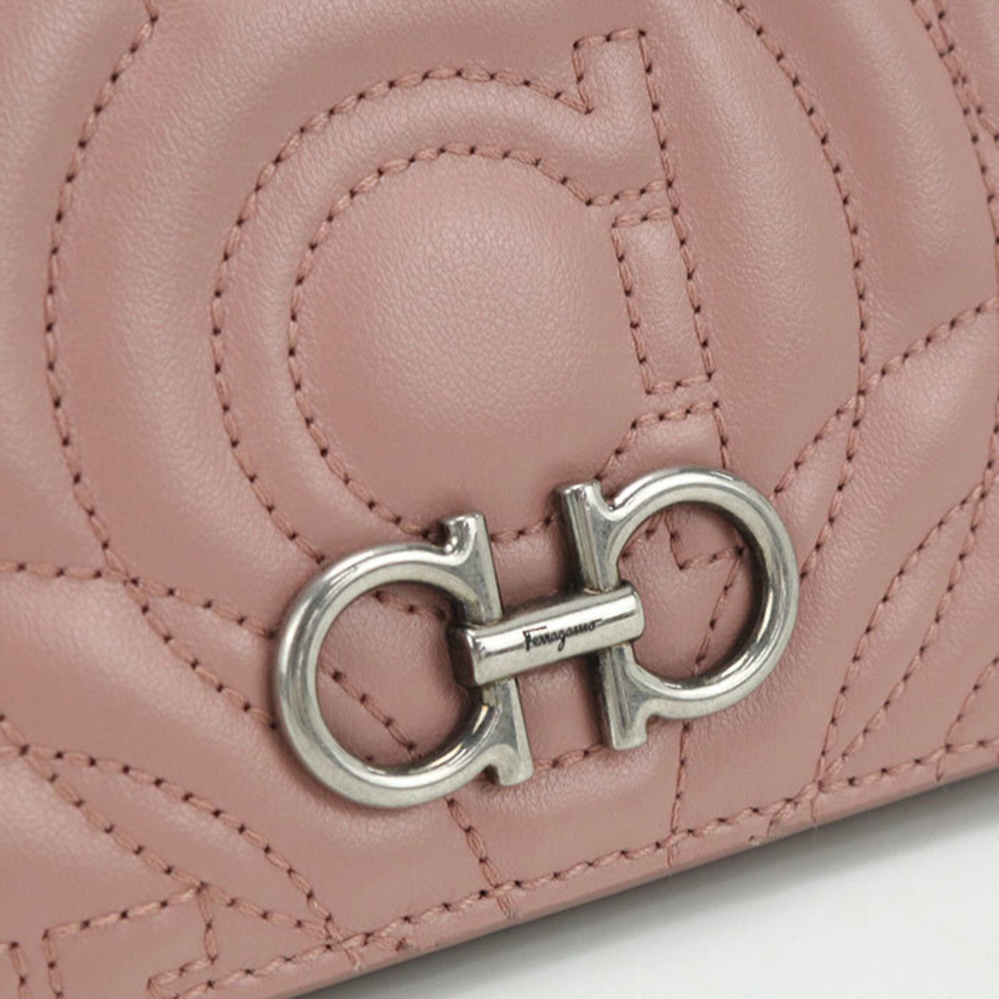 Salvatore Ferragamo Pink Leather Wallet (Bi-Fold) (Pre-Owned)