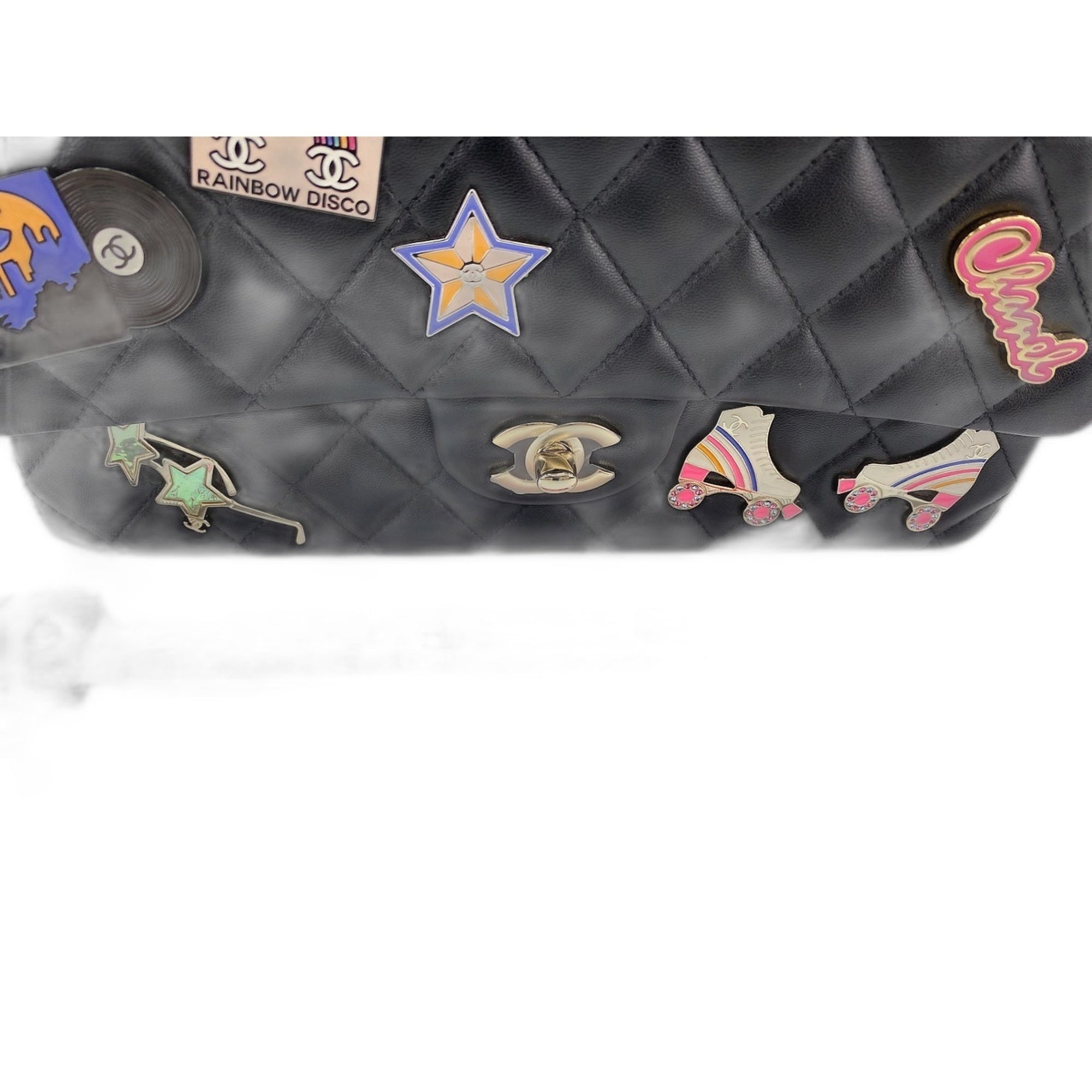 Chanel Black Shoulder Bag (Pre-Owned)