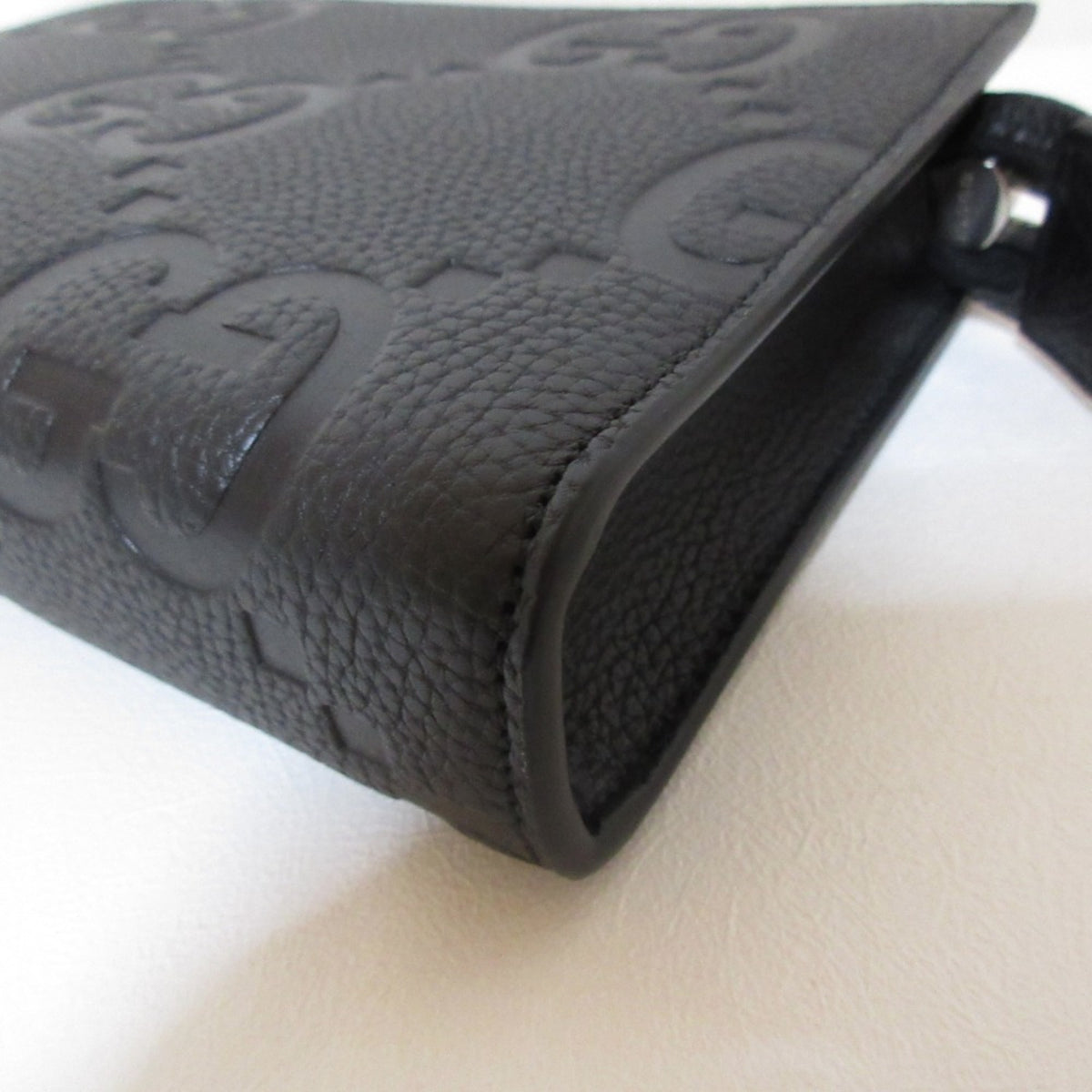 Gucci Black Shoulder Bag (Pre-Owned)