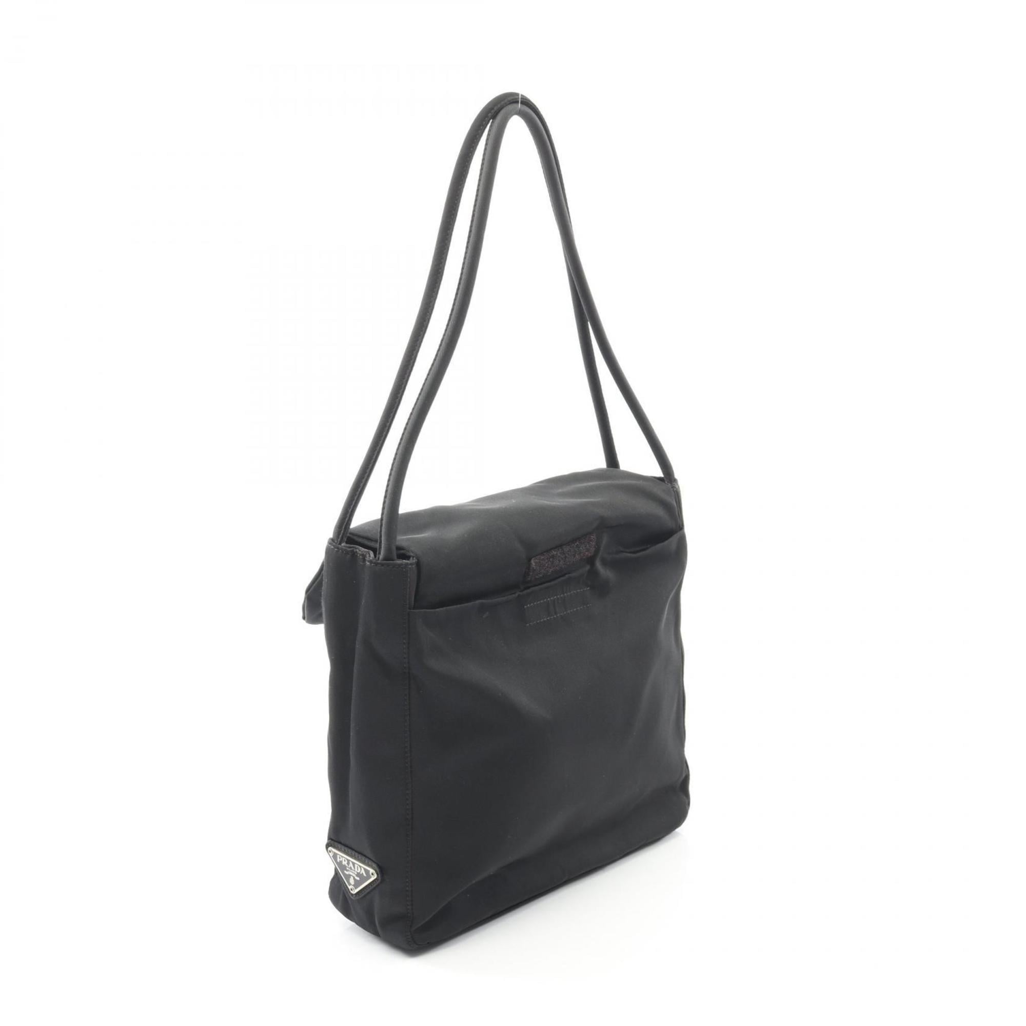 Prada Black Nylon Handbag (Pre-Owned)