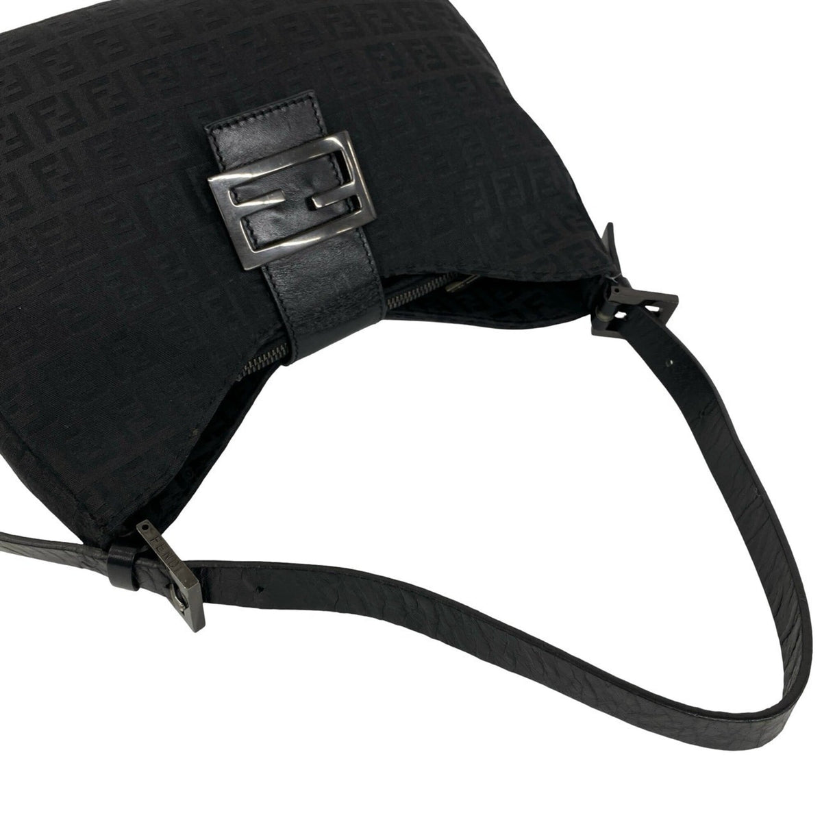 Fendi Black Canvas Leather Shoulder Bag (Pre-Owned)