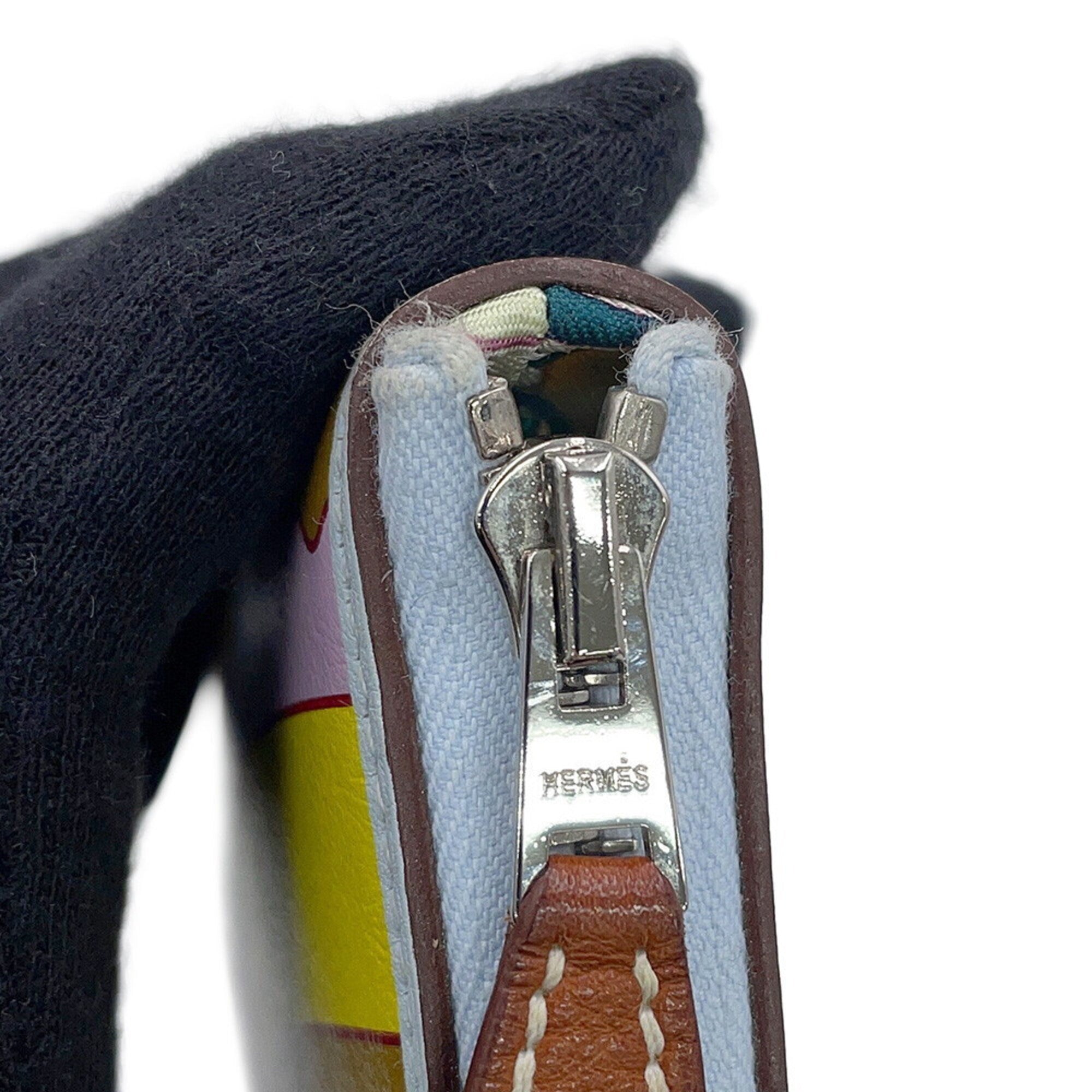 Hermes Blue Swift Leather Long Wallet (Bi-Fold) (Pre-Owned)