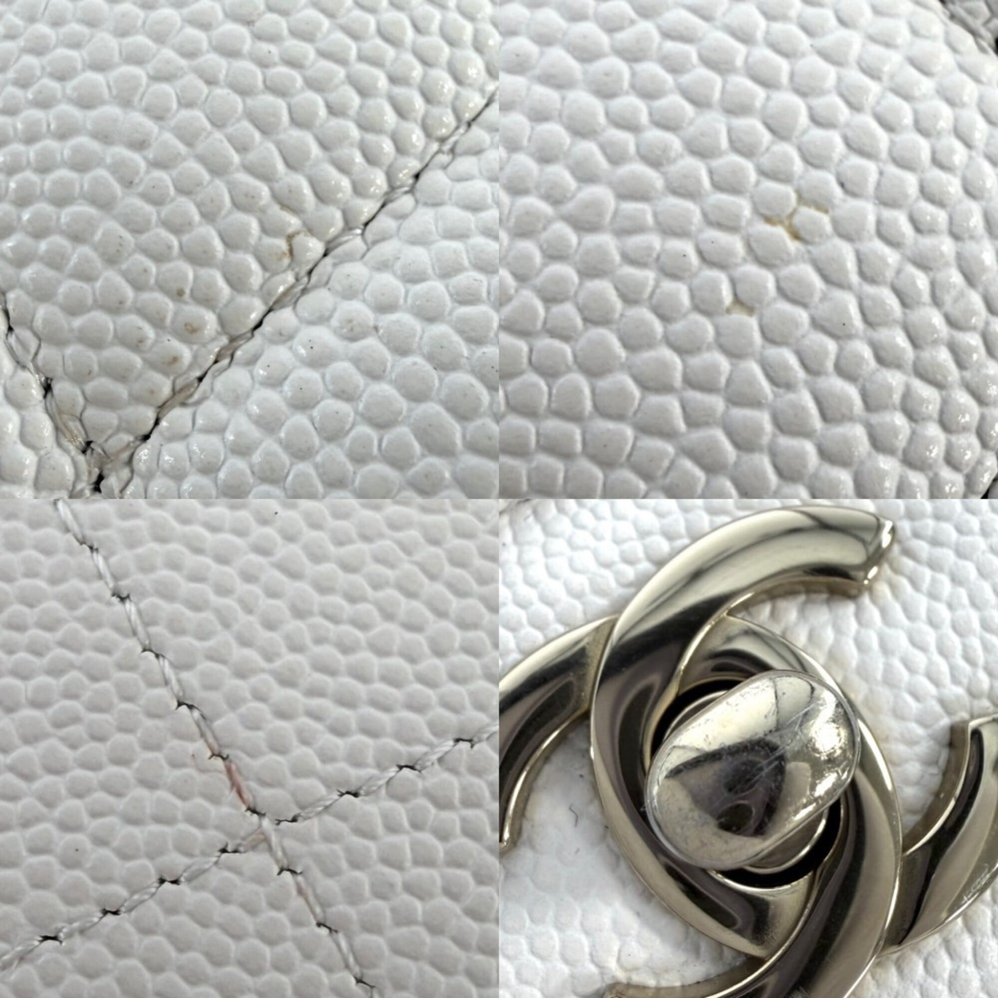 Chanel Matelasse White Grained Calfskin Shoulder Bag (Pre-Owned)