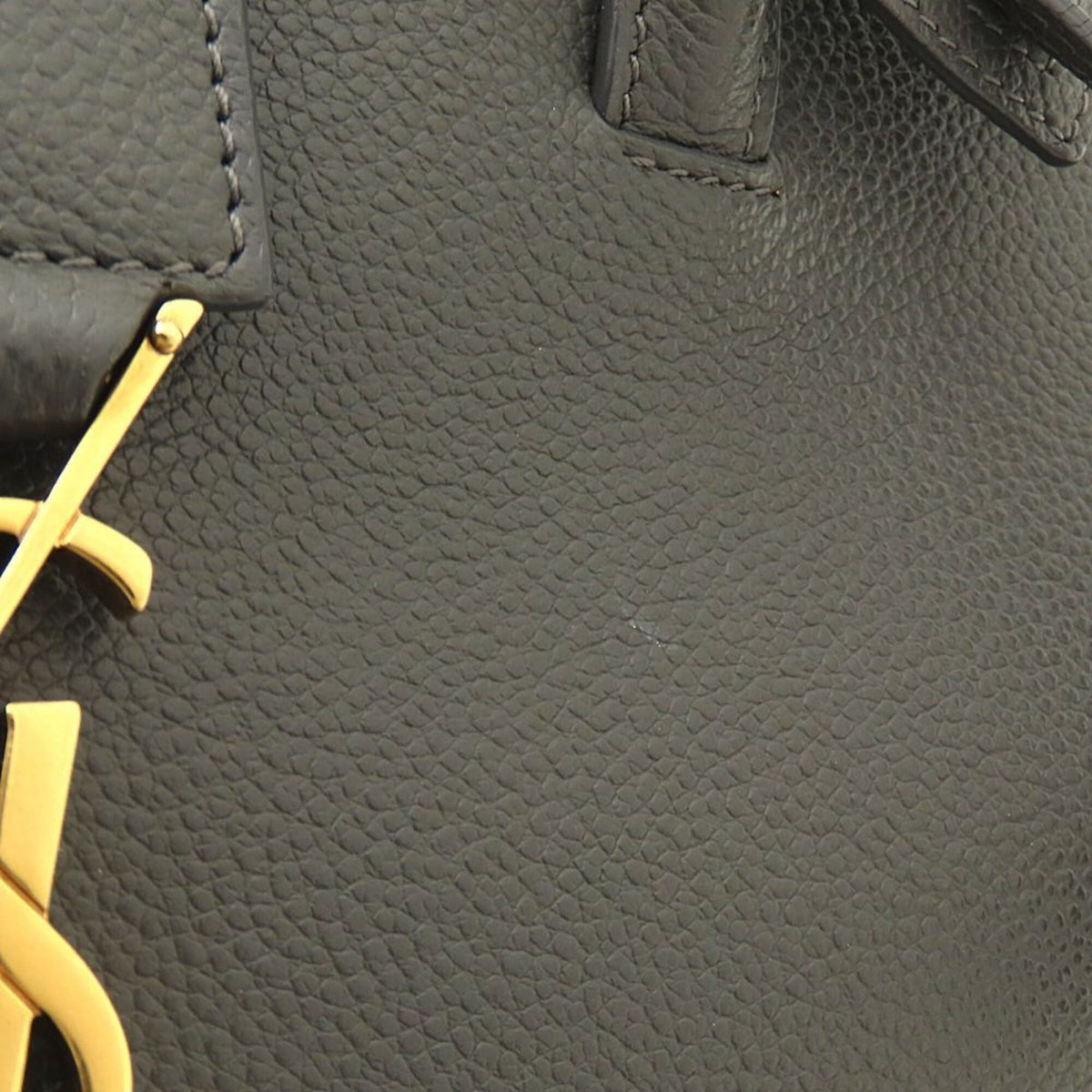 Saint Laurent Gray Handbag (Pre-Owned)