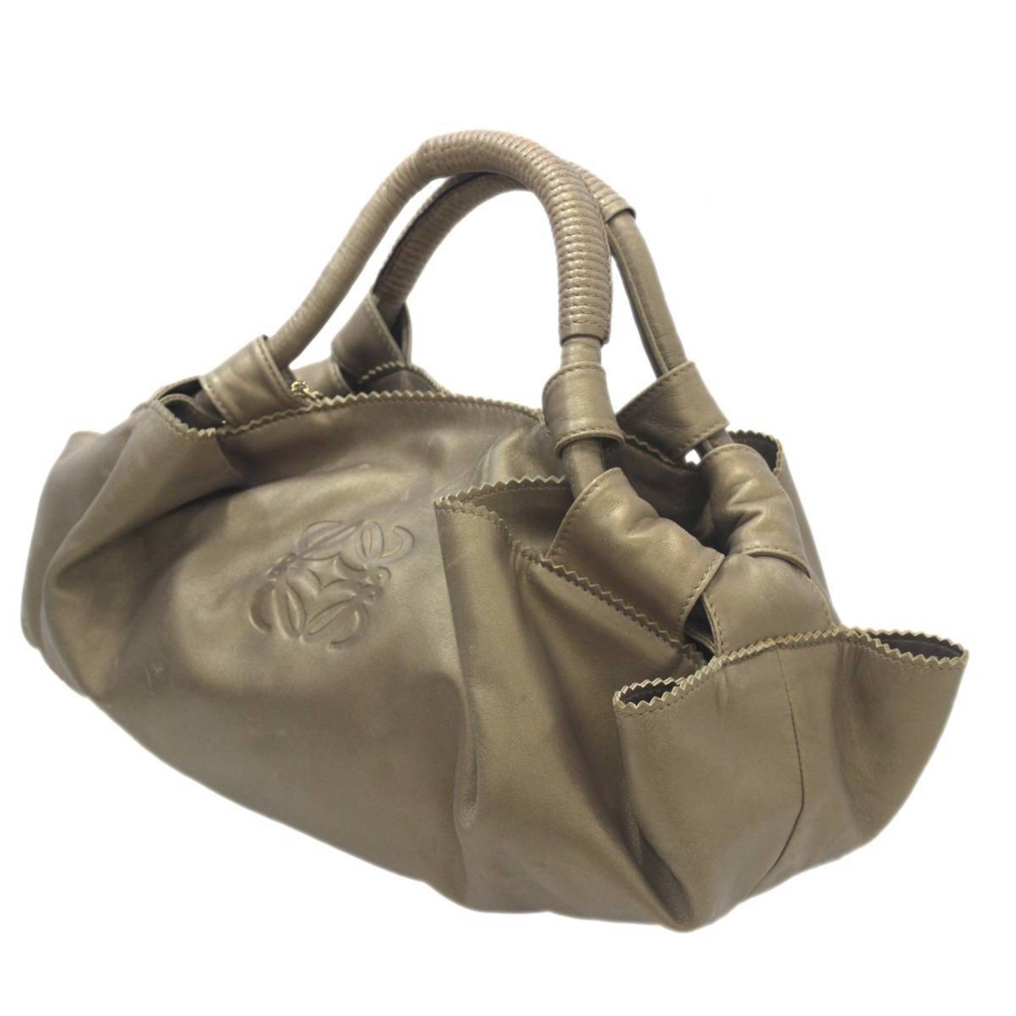 Loewe Gold Leather Handbag (Pre-Owned)