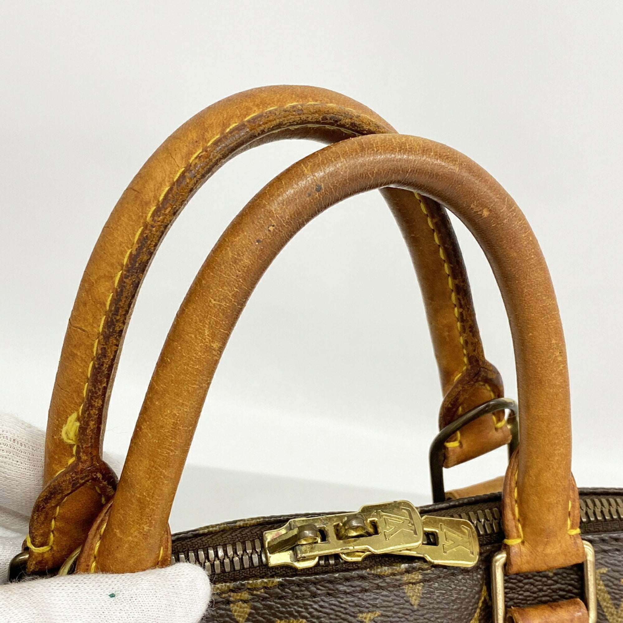 Louis Vuitton Brown Handbag (Pre-Owned)