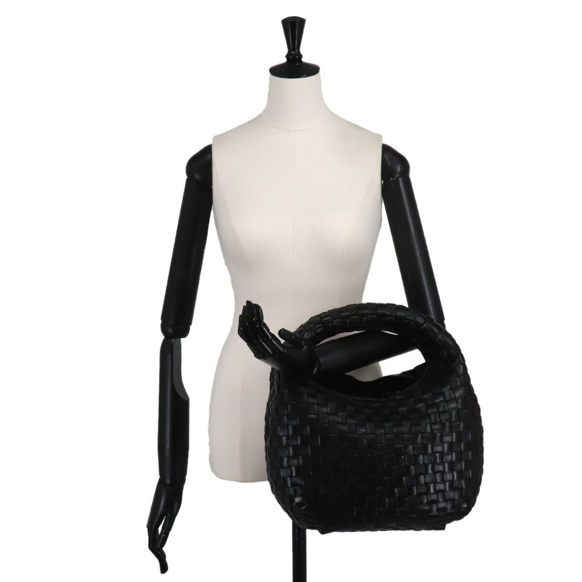 Bottega Veneta Black Leather Handbag (Pre-Owned)