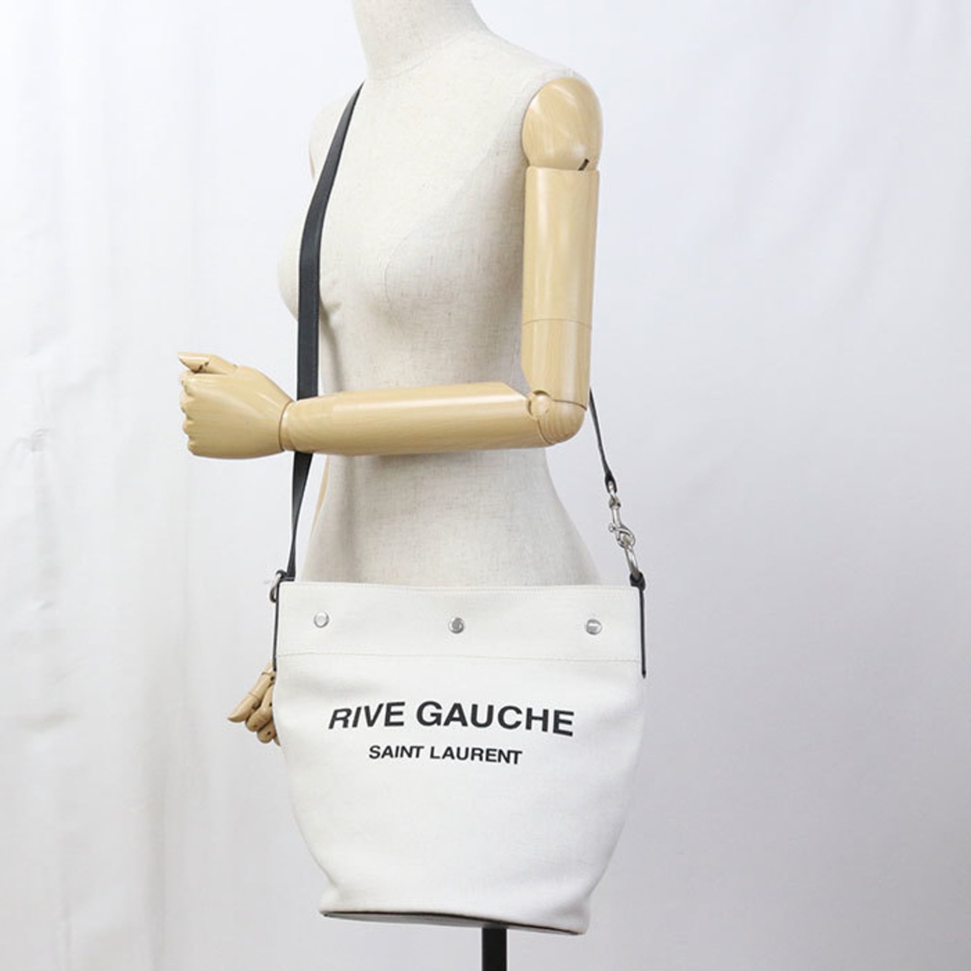 Saint Laurent White Canvas Pouch Shoulder Bag (Pre-Owned)