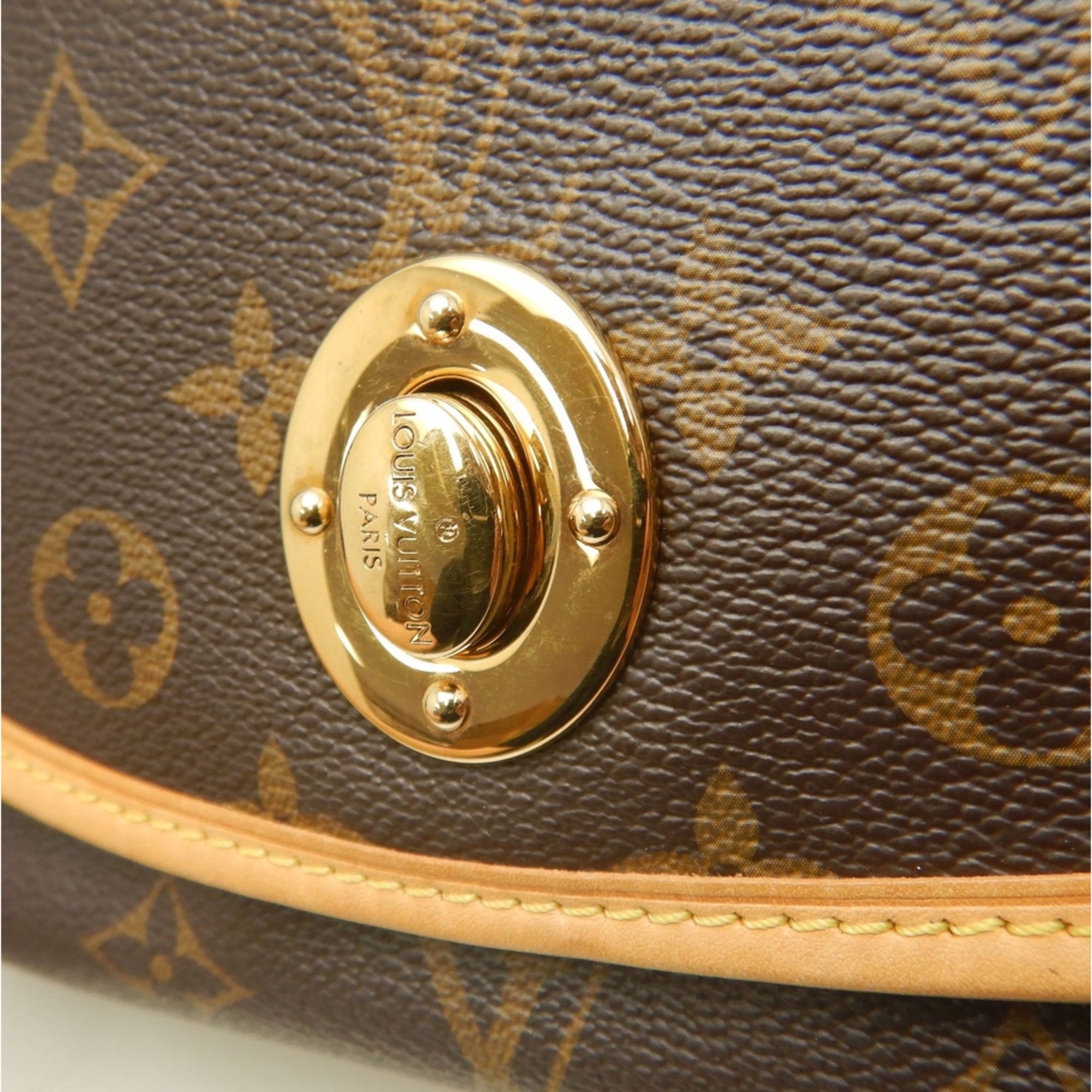 Louis Vuitton Brown Monogram Monogram Shoulder Bag (Pre-Owned)