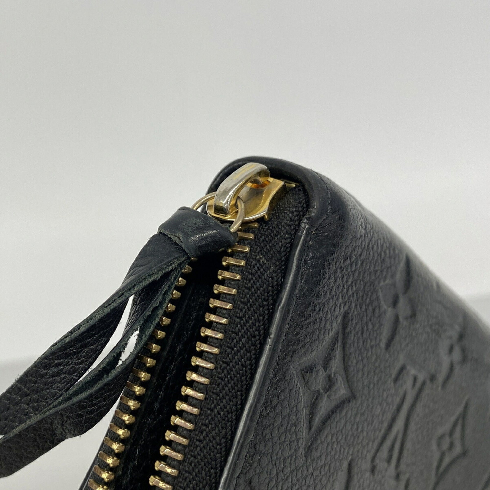 Louis Vuitton Noir Long Wallet (Bi-Fold) (Pre-Owned)