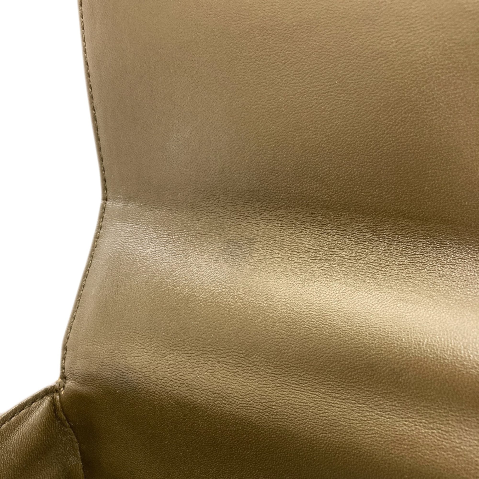 Bottega Veneta Green Leather Handbag (Pre-Owned)