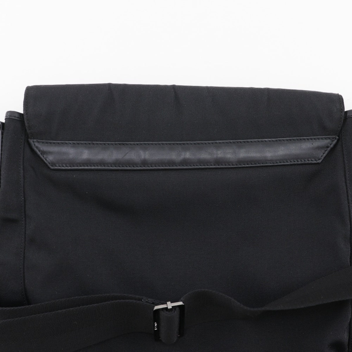 Gucci Black Nylon Canvas Shoulder Bag (Pre-Owned)