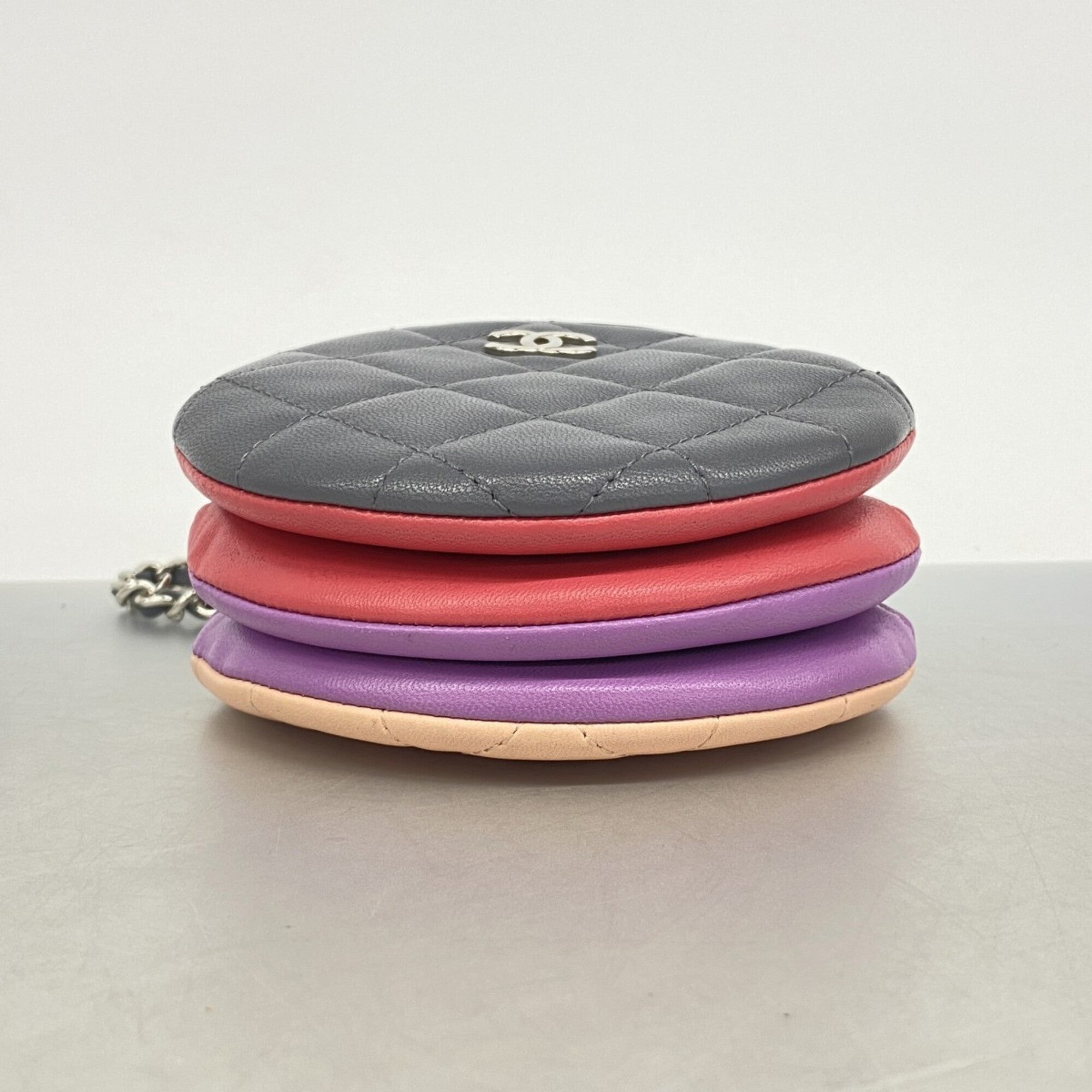Chanel Multi-Color Leather Shoulder Bag (Pre-Owned)