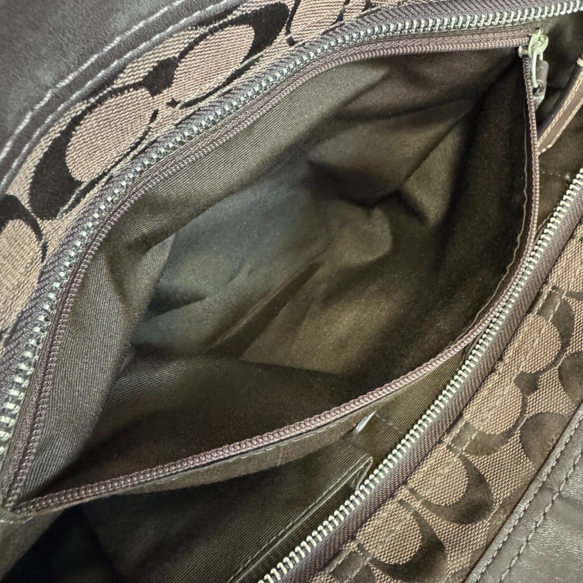 Coach Signature Brown Canvas Tote Bag (Pre-Owned)