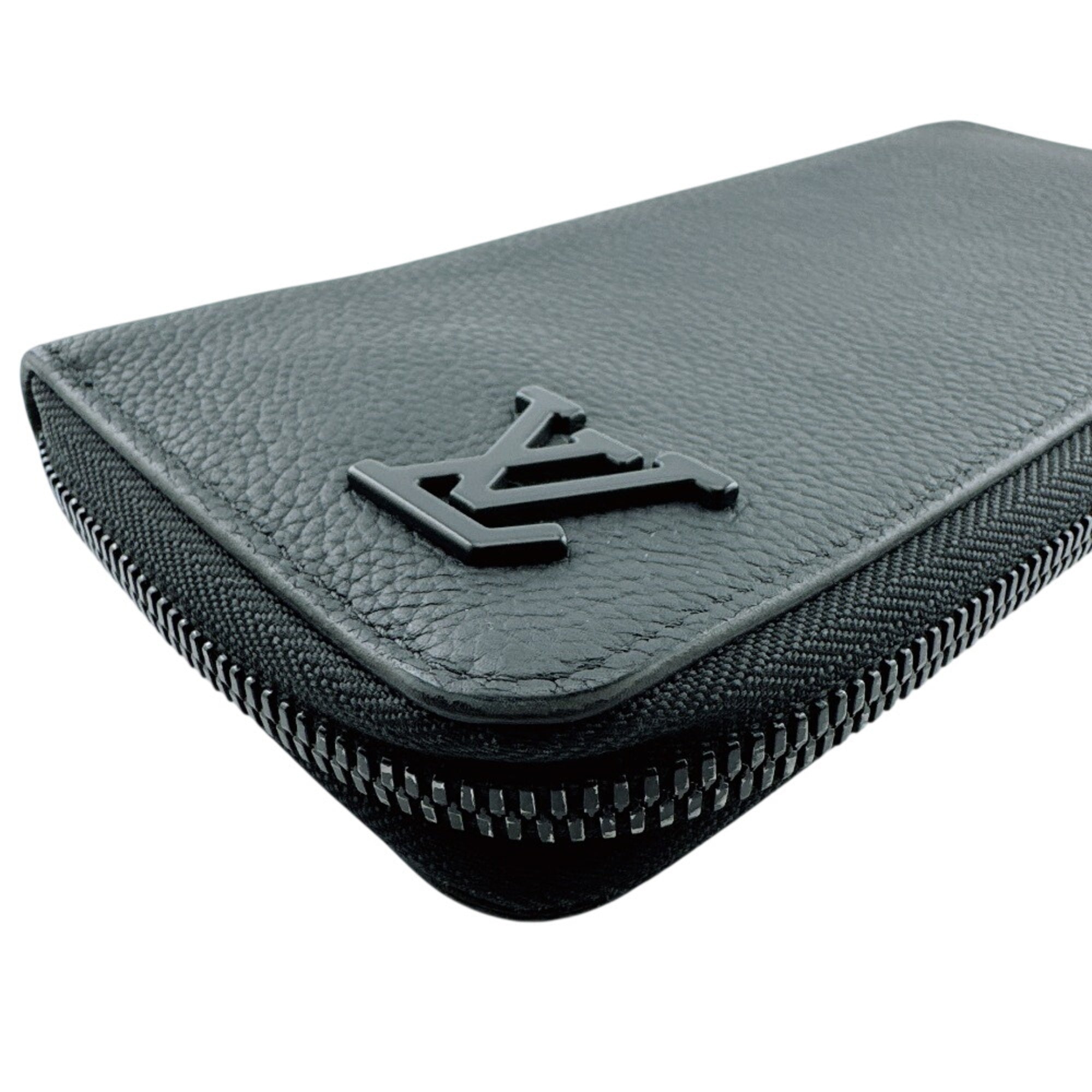 Louis Vuitton Black Leather Long Wallet (Bi-Fold) (Pre-Owned)
