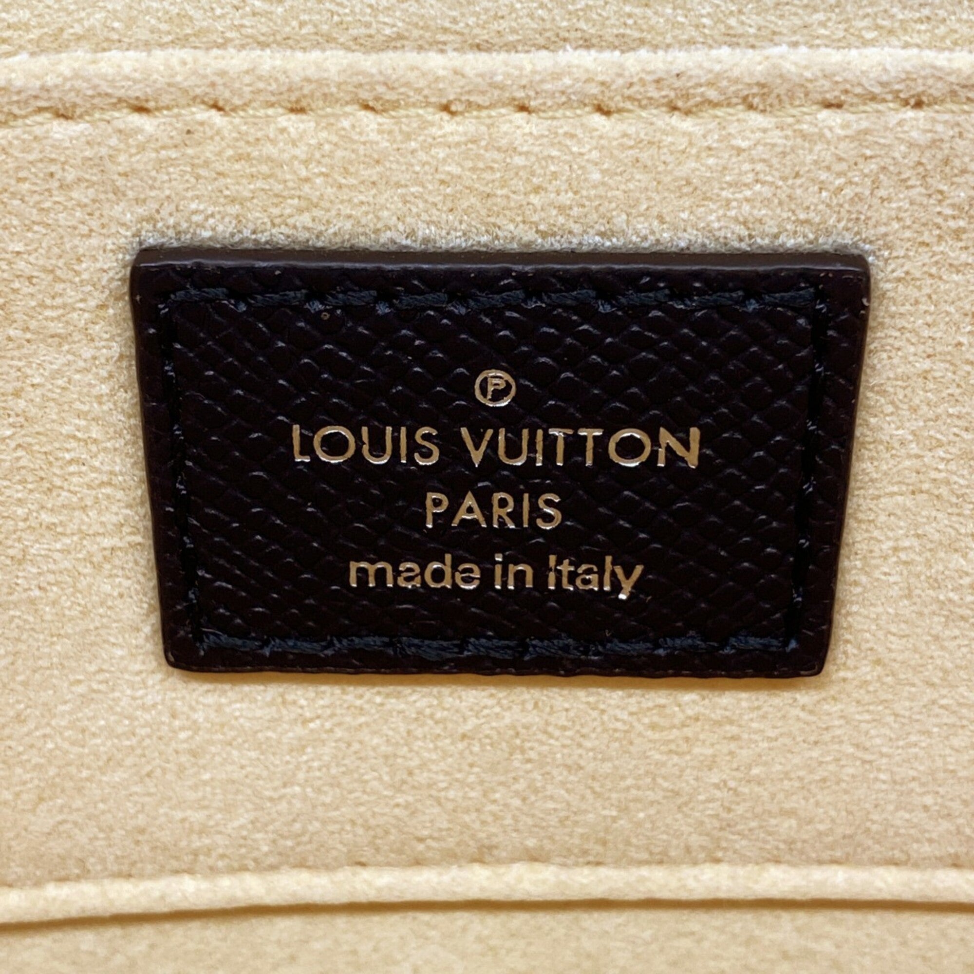 Louis Vuitton Multi-Color Shoulder Bag (Pre-Owned)