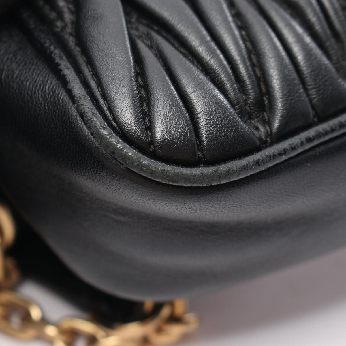 Miu Miu Black Leather Handbag Shoulder Bag (Pre-Owned)