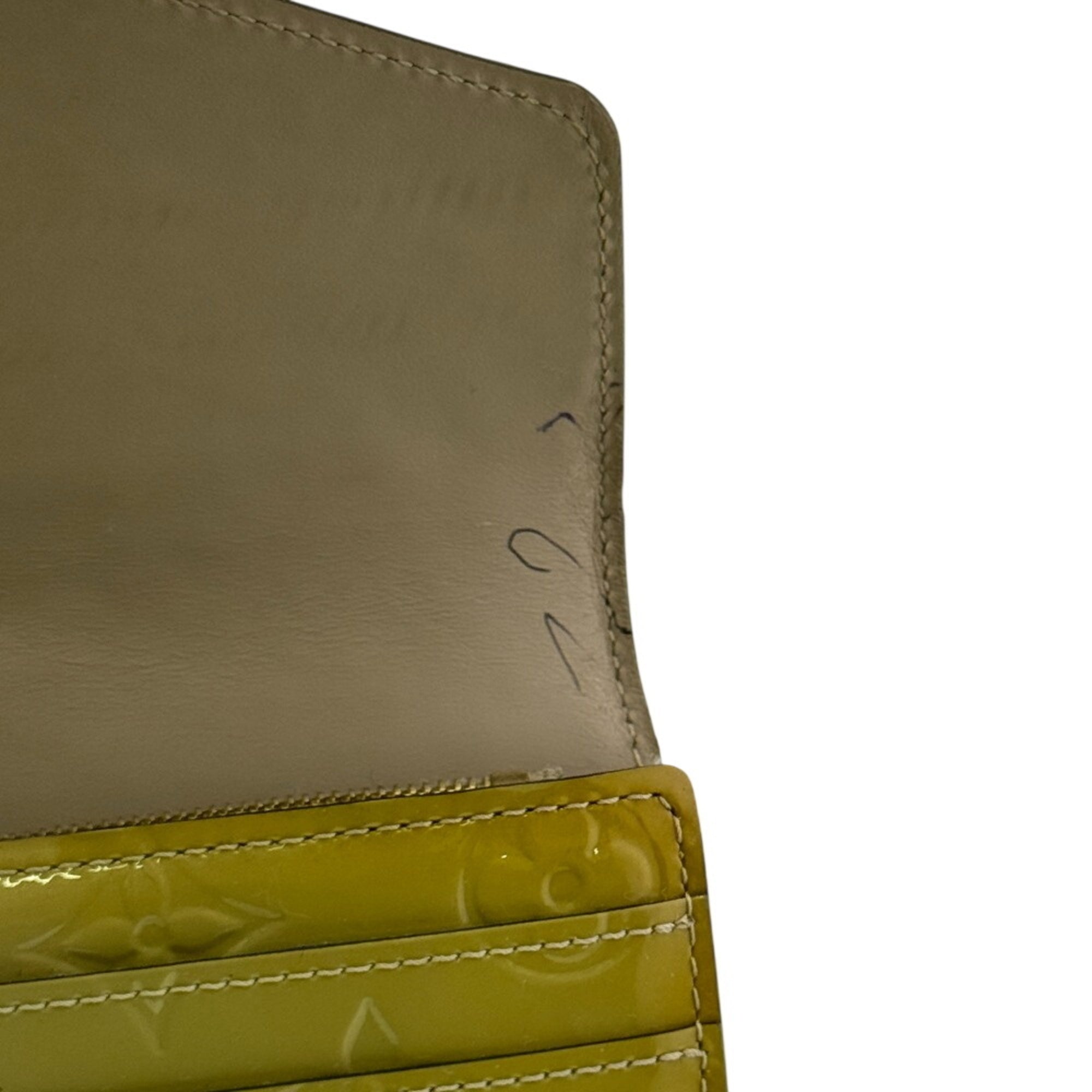Louis Vuitton Monogram Vernis Yellow Monogram Vernis Long Wallet (Bi-Fold) (Pre-Owned)
