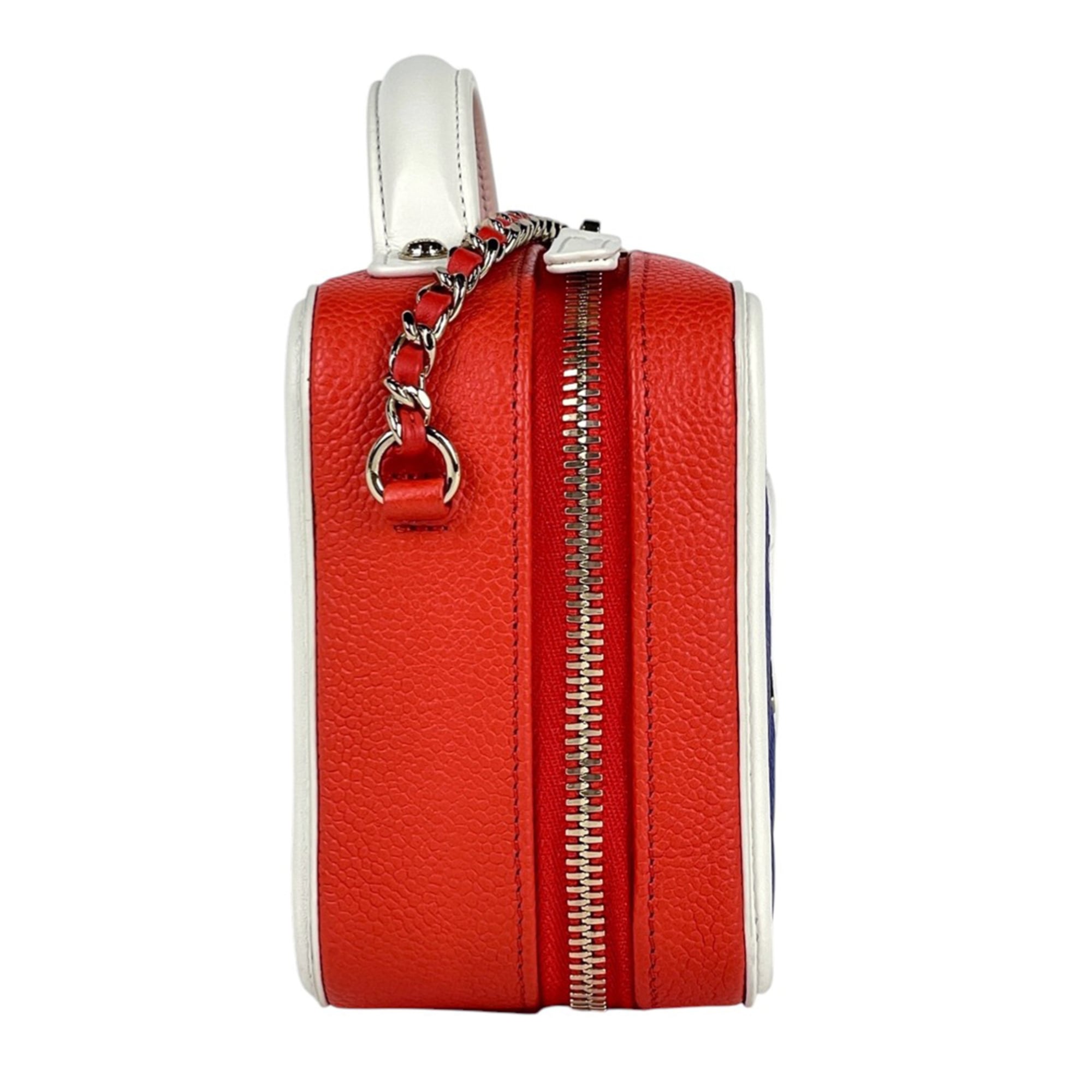 Chanel Matelasse Blue Red Color White Grained Calfskin Shoulder Bag Vanity Bag (Pre-Owned)