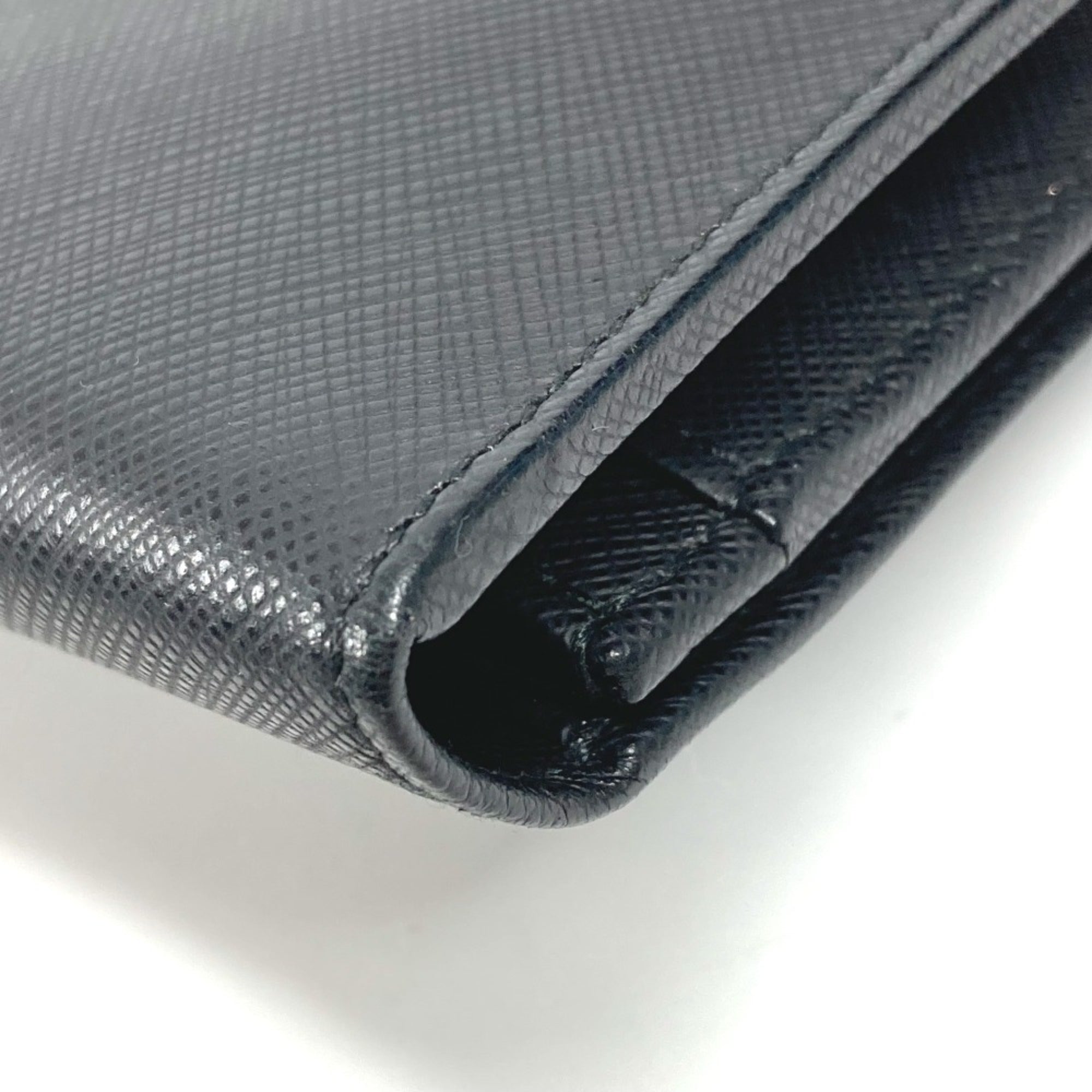Salvatore Ferragamo Silver Black Leather Long Wallet (Bi-Fold) (Pre-Owned)