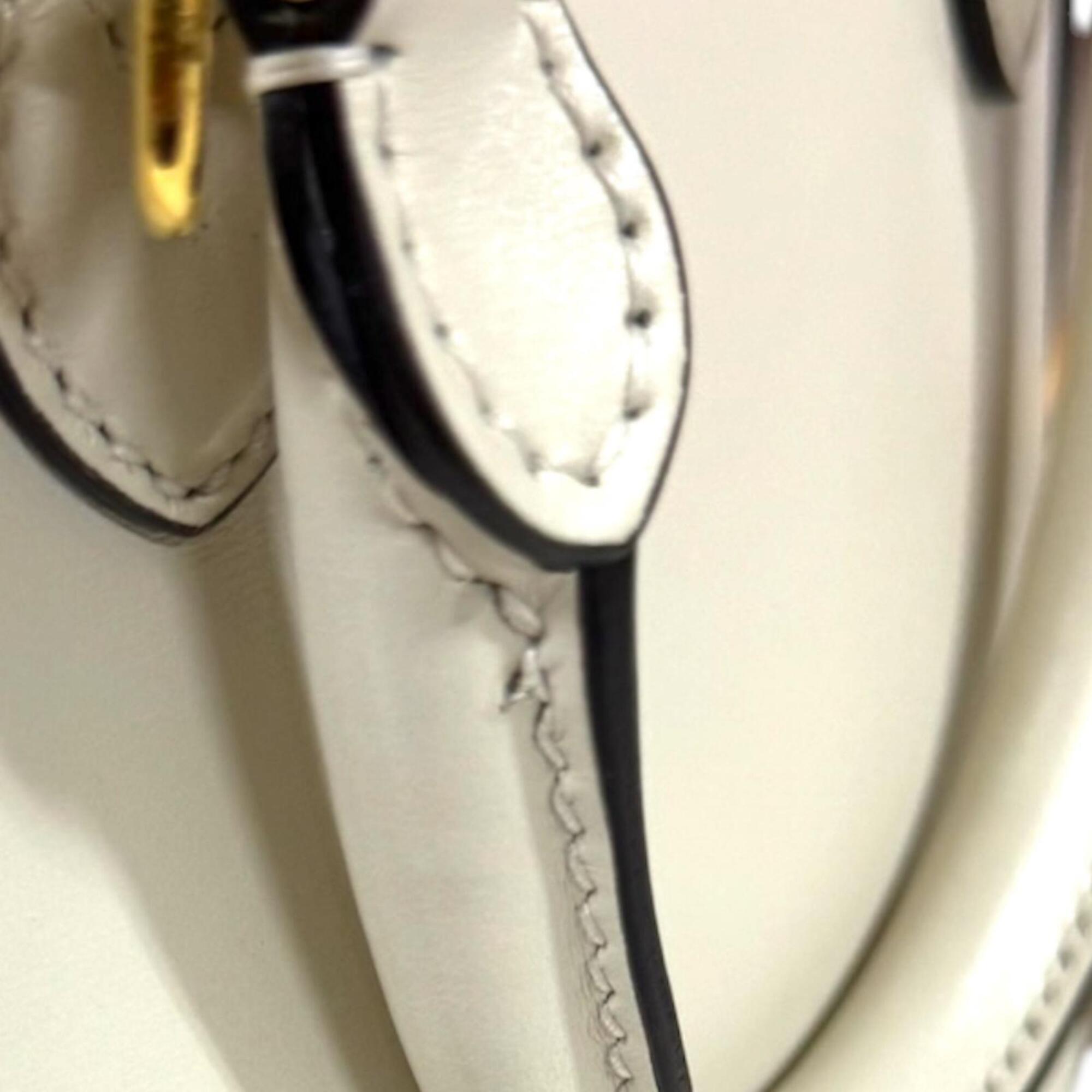 Gucci White Leather Shoulder Bag (Pre-Owned)