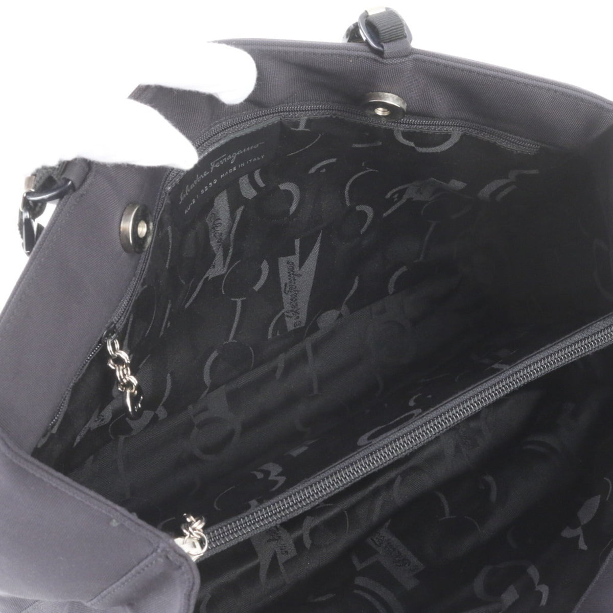 Salvatore Ferragamo Black Shoulder Bag Tote Bag (Pre-Owned)