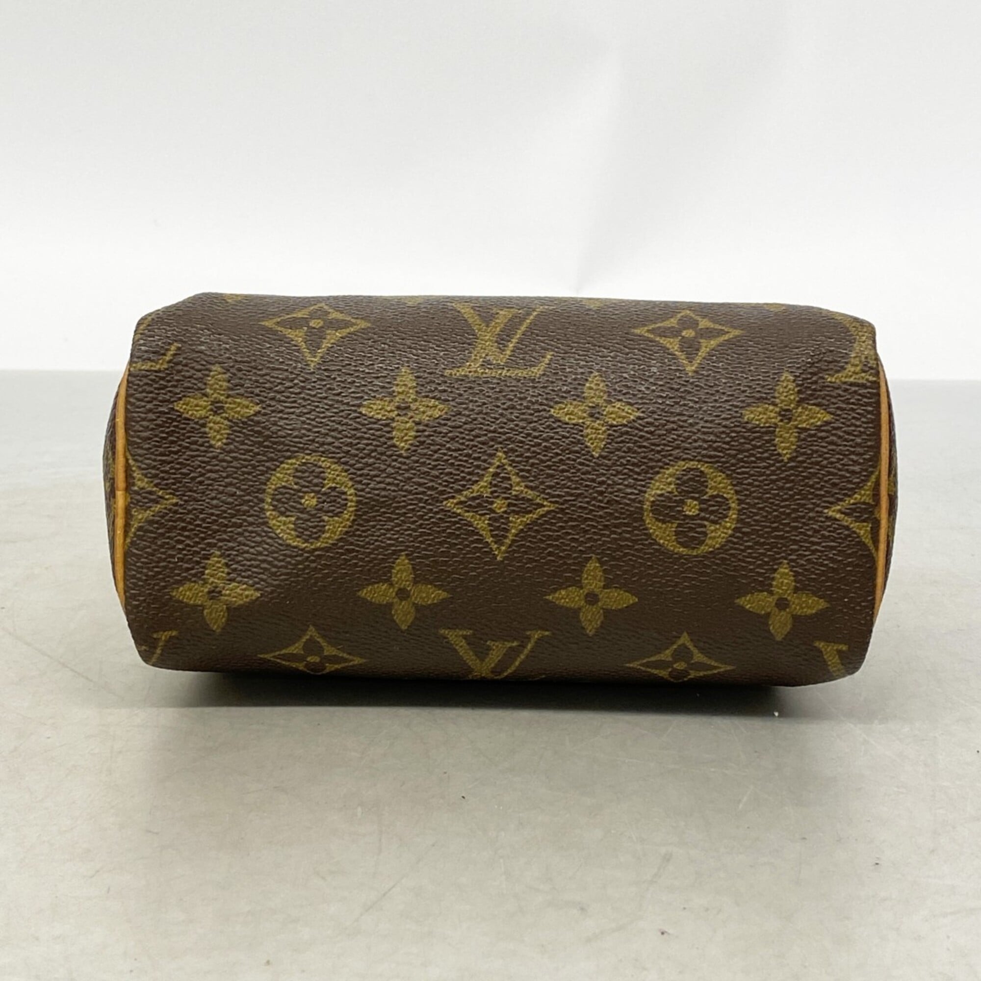 Louis Vuitton Brown Handbag (Pre-Owned)