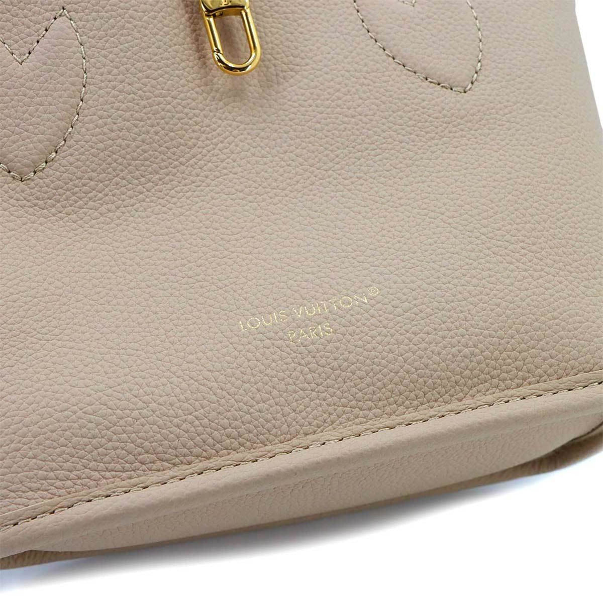 Louis Vuitton Monogram Leather Monogram Handbag Pouch (Pre-Owned)