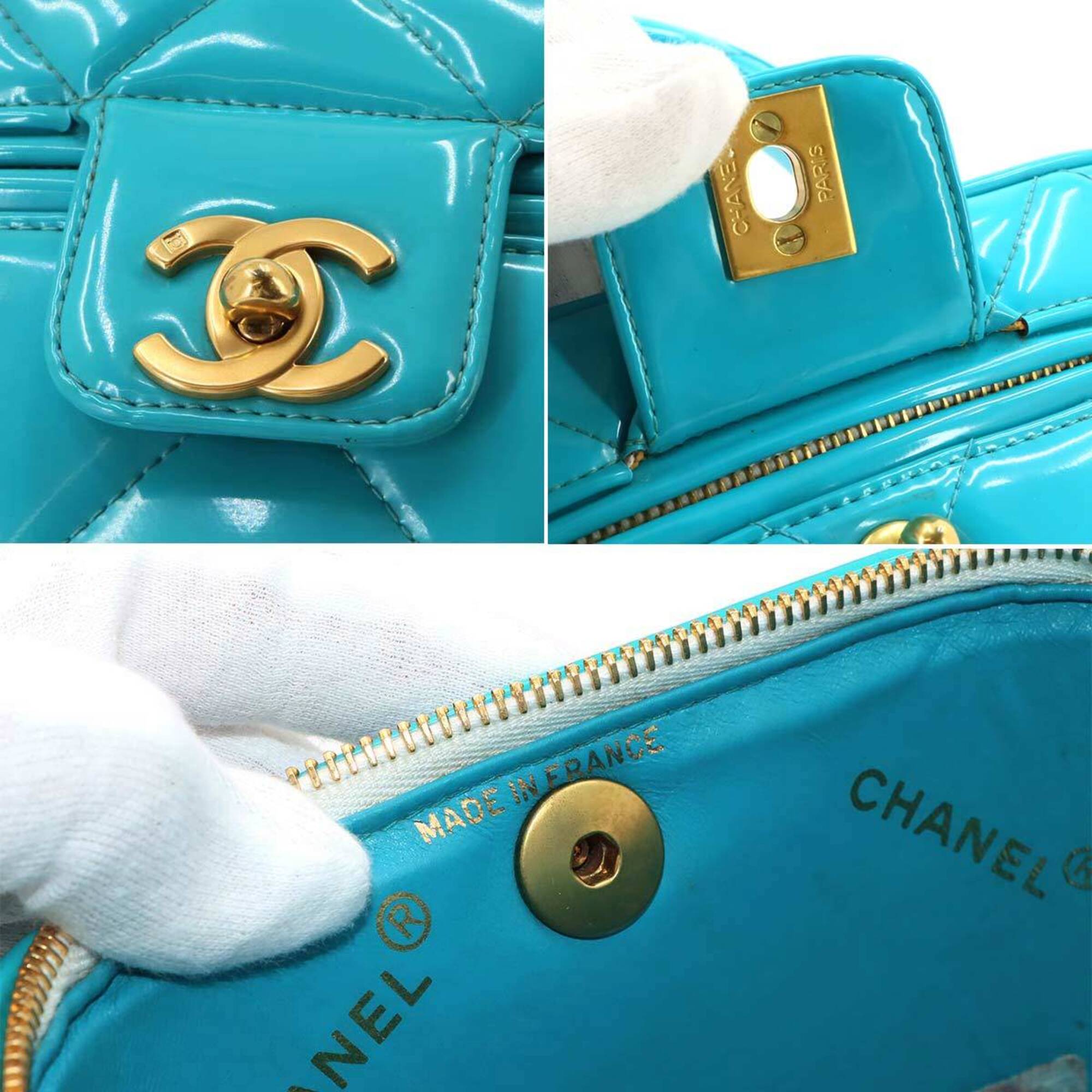 Chanel Blue Patent Leather Handbag Vanity Bag (Pre-Owned)