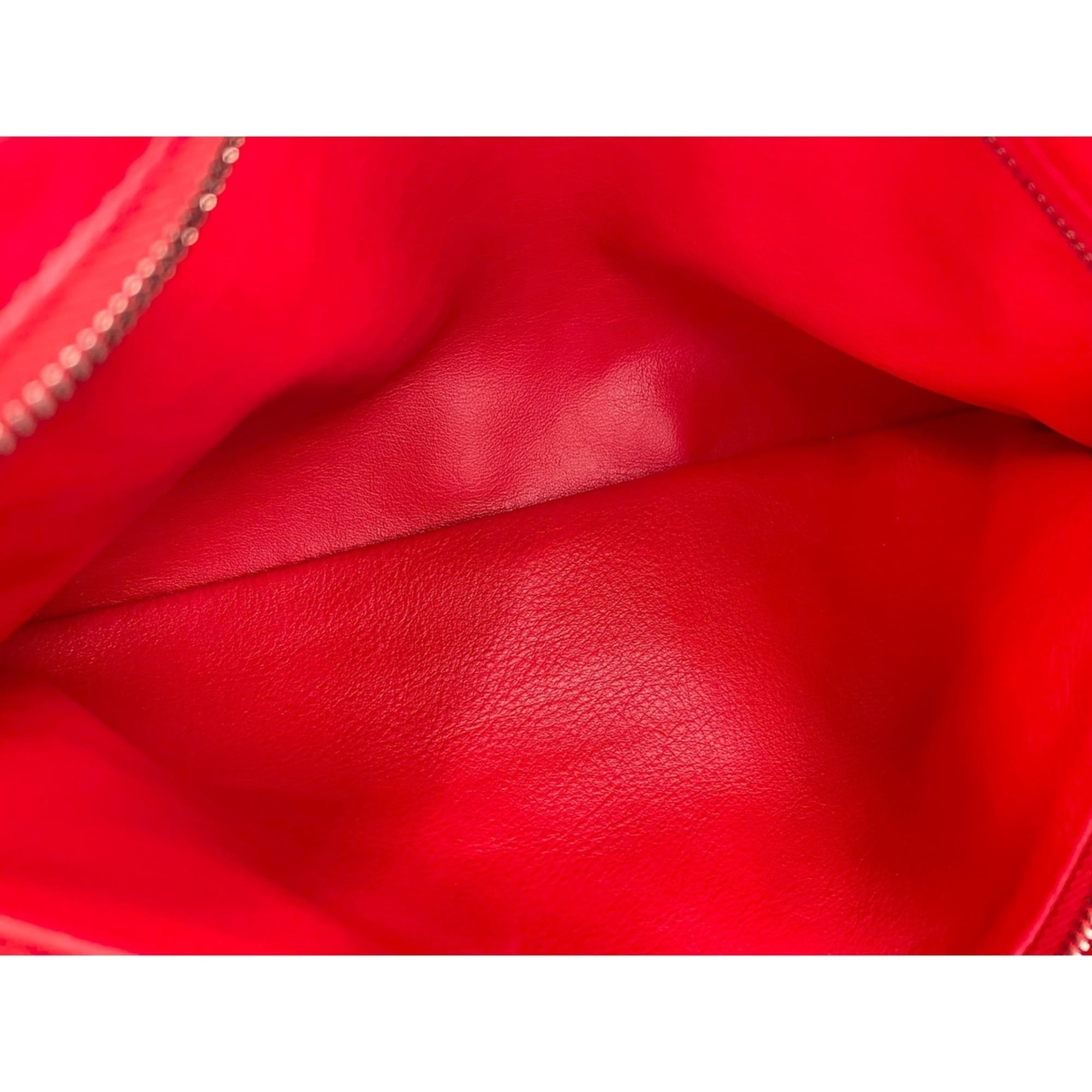 Bottega Veneta Red Color Handbag (Pre-Owned)