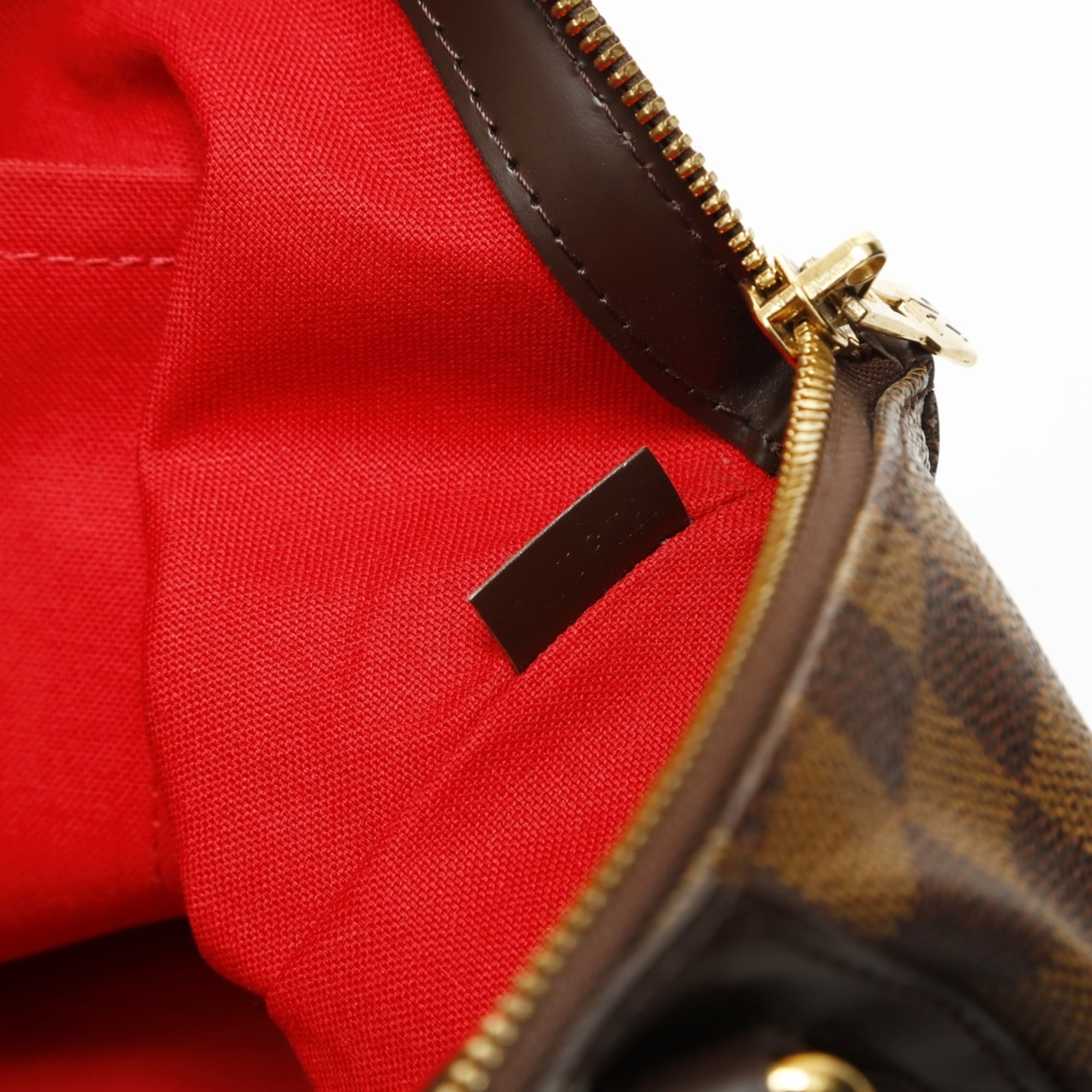 Louis Vuitton Brown Shoulder Bag (Pre-Owned)