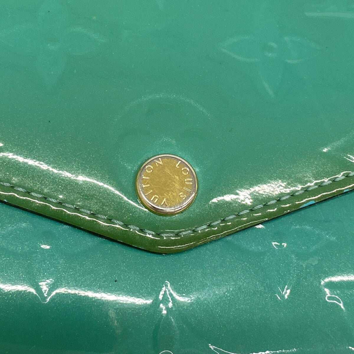 Louis Vuitton Green Long Wallet (Bi-Fold) (Pre-Owned)
