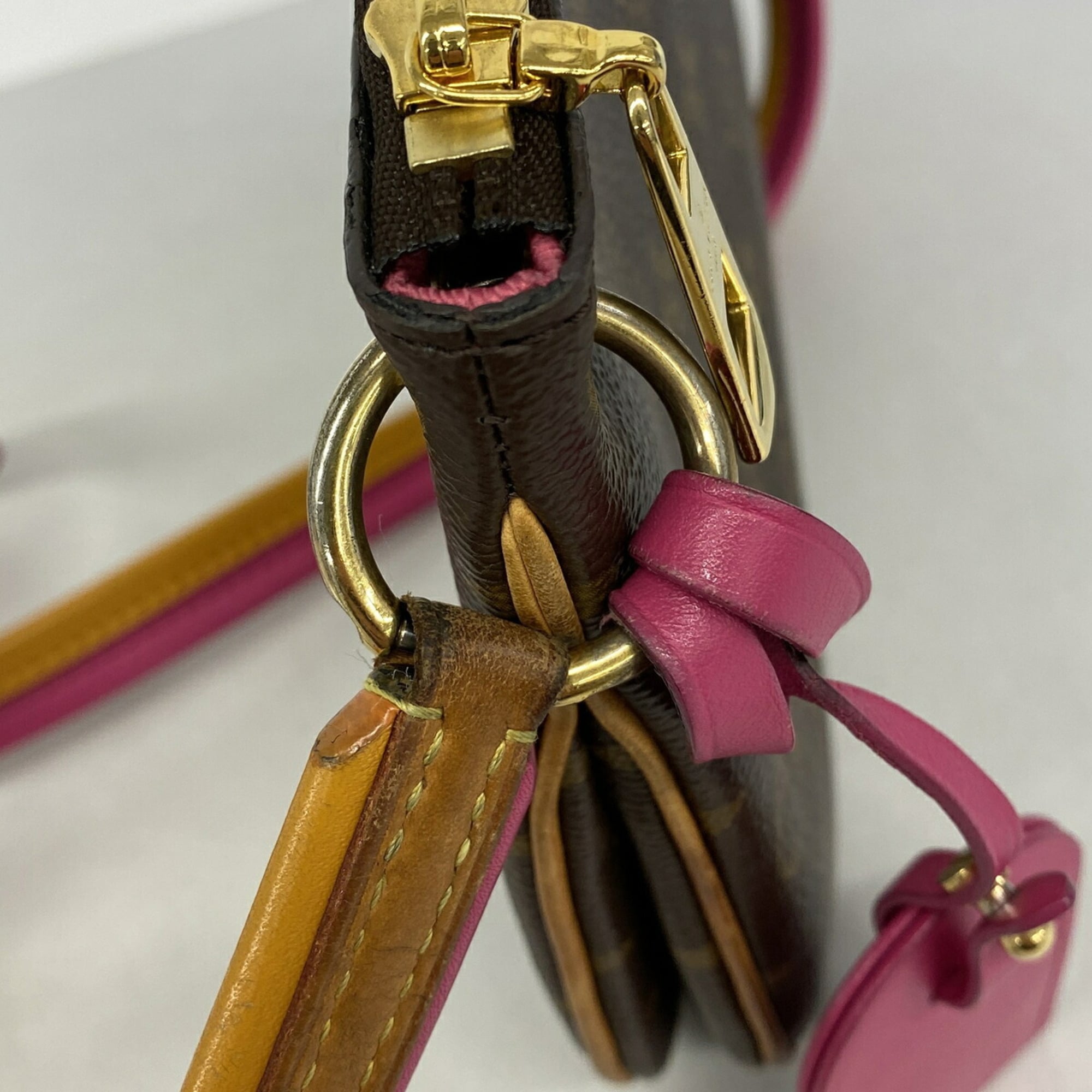 Louis Vuitton Brown Hot Pink Shoulder Bag (Pre-Owned)
