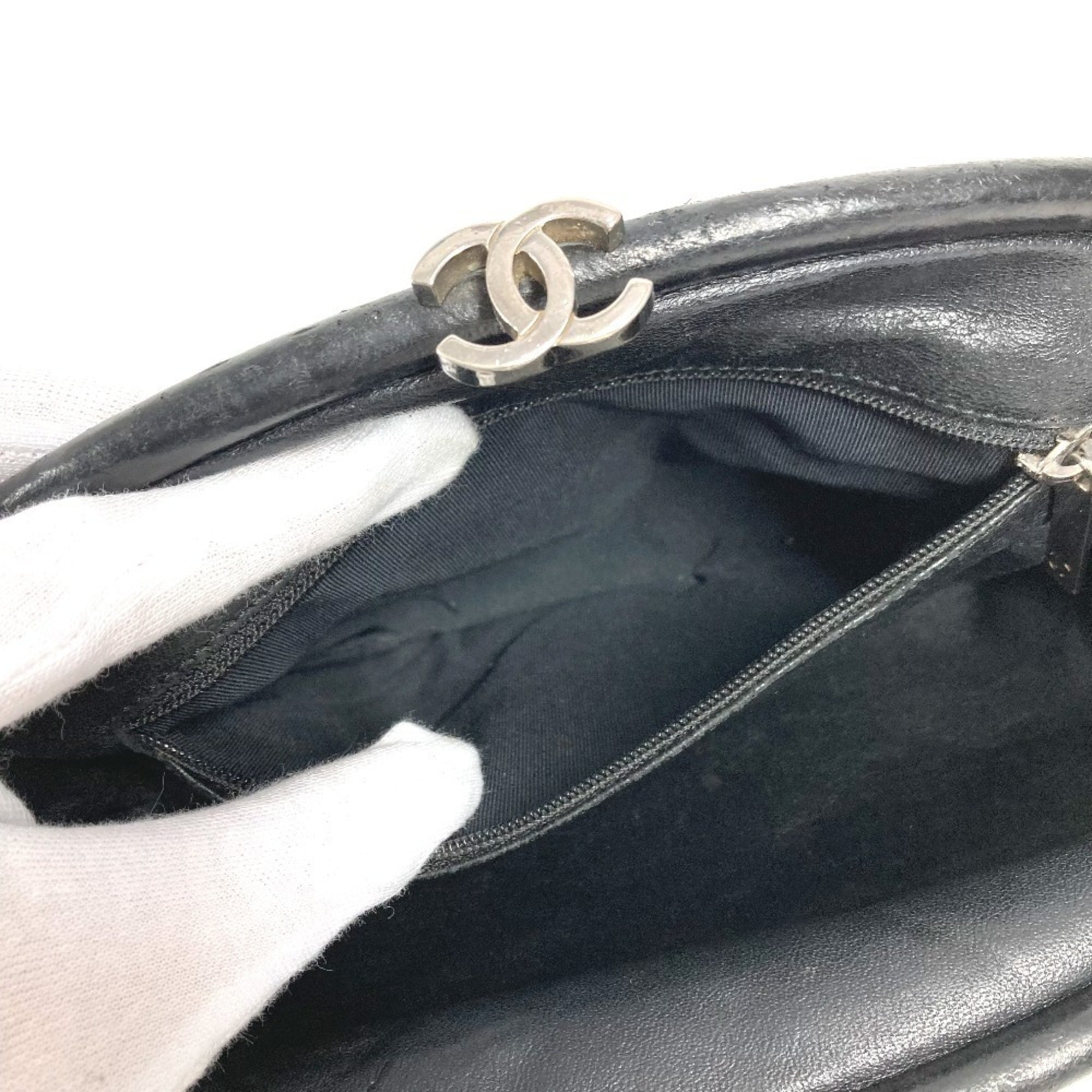 Chanel Black Leather Clutch Bag Pouch (Pre-Owned)